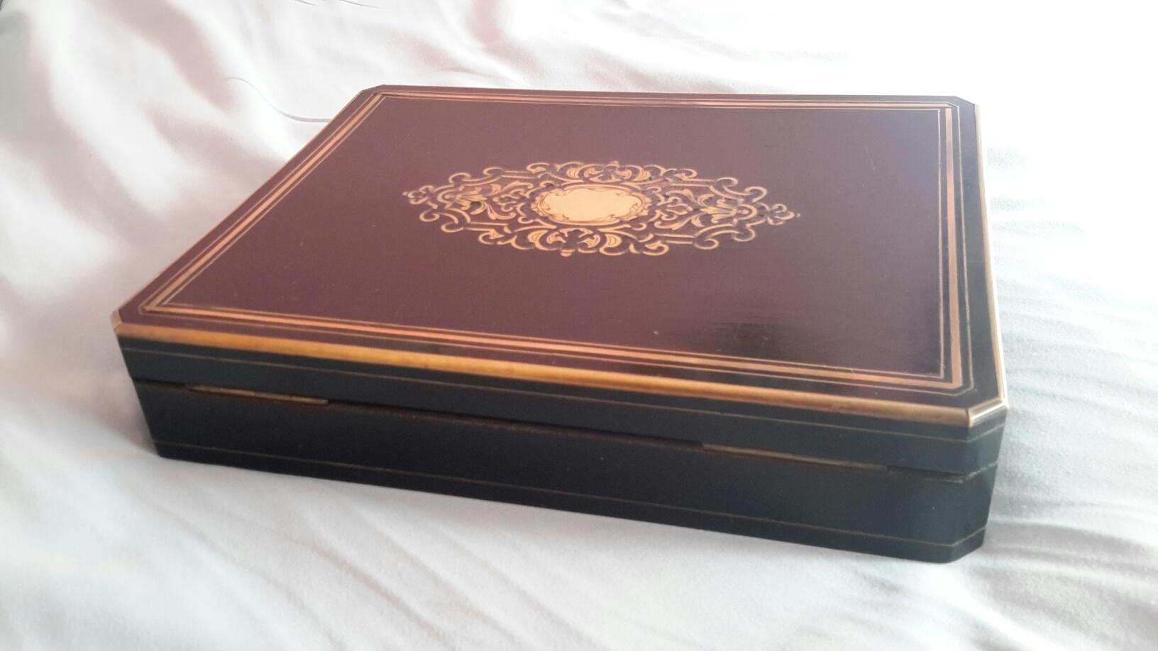 Rare Napoléon III Game Box in Boulle Style Marquetry, France, 1880s For Sale 3