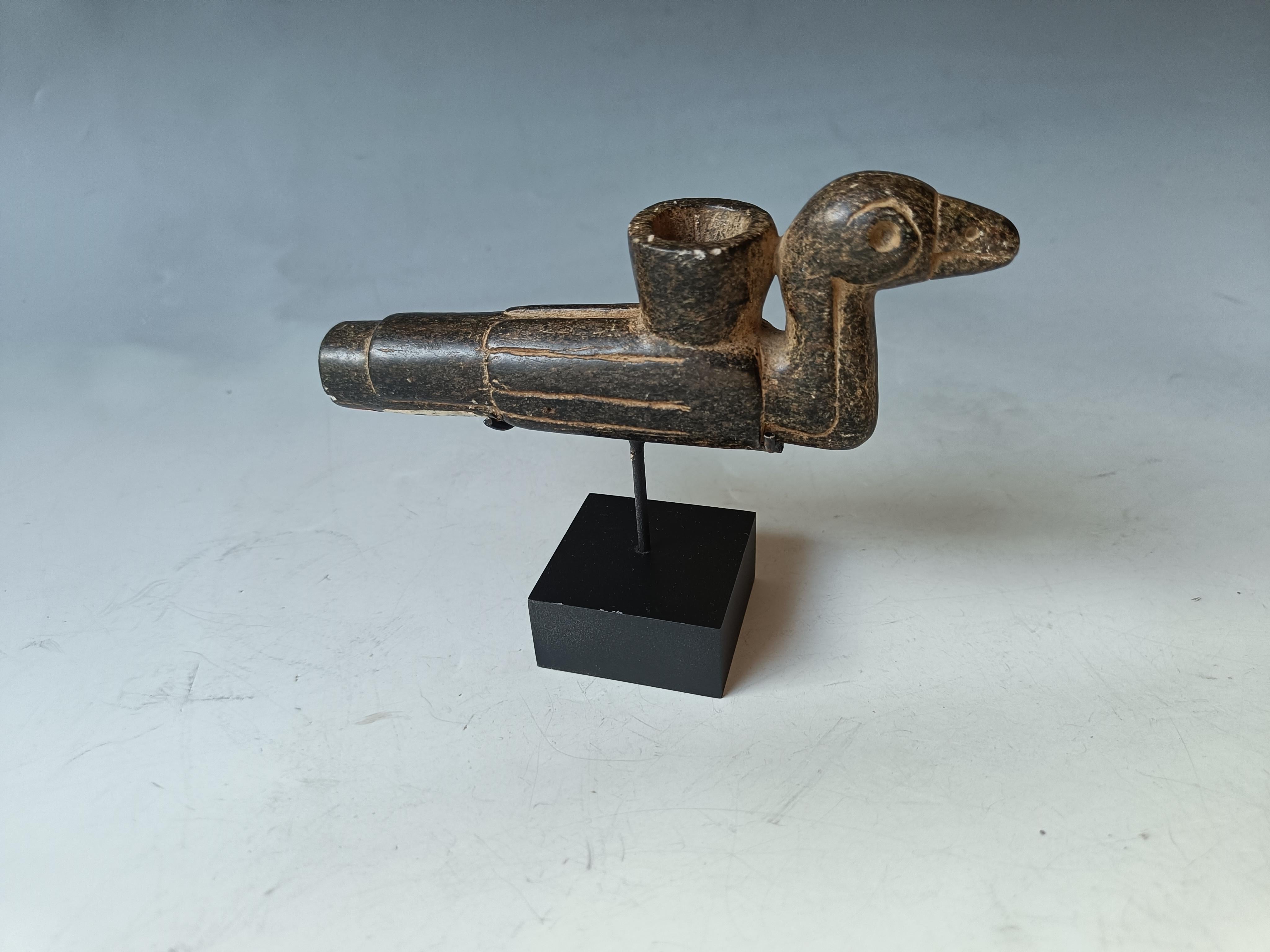Burnished Rare Native American  Mississippian stone effigy pipe