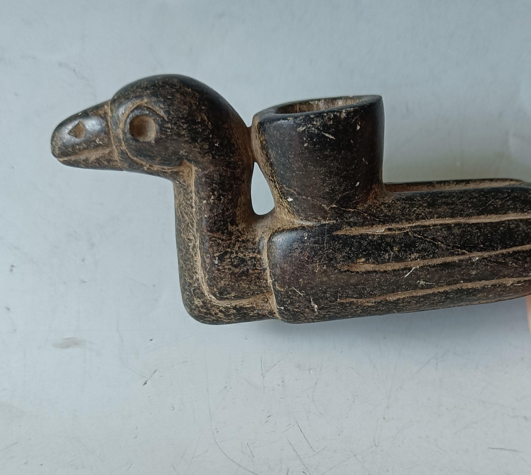 Rare Native American  Mississippian stone effigy pipe In Good Condition In London, GB