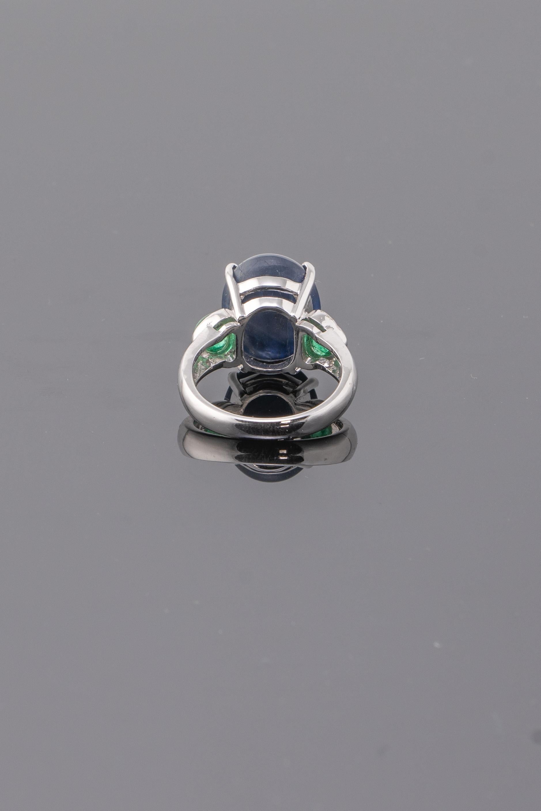 Modern Rare Natural 13.24 Star Sapphire and Emerald Cocktail or Engagement Ring