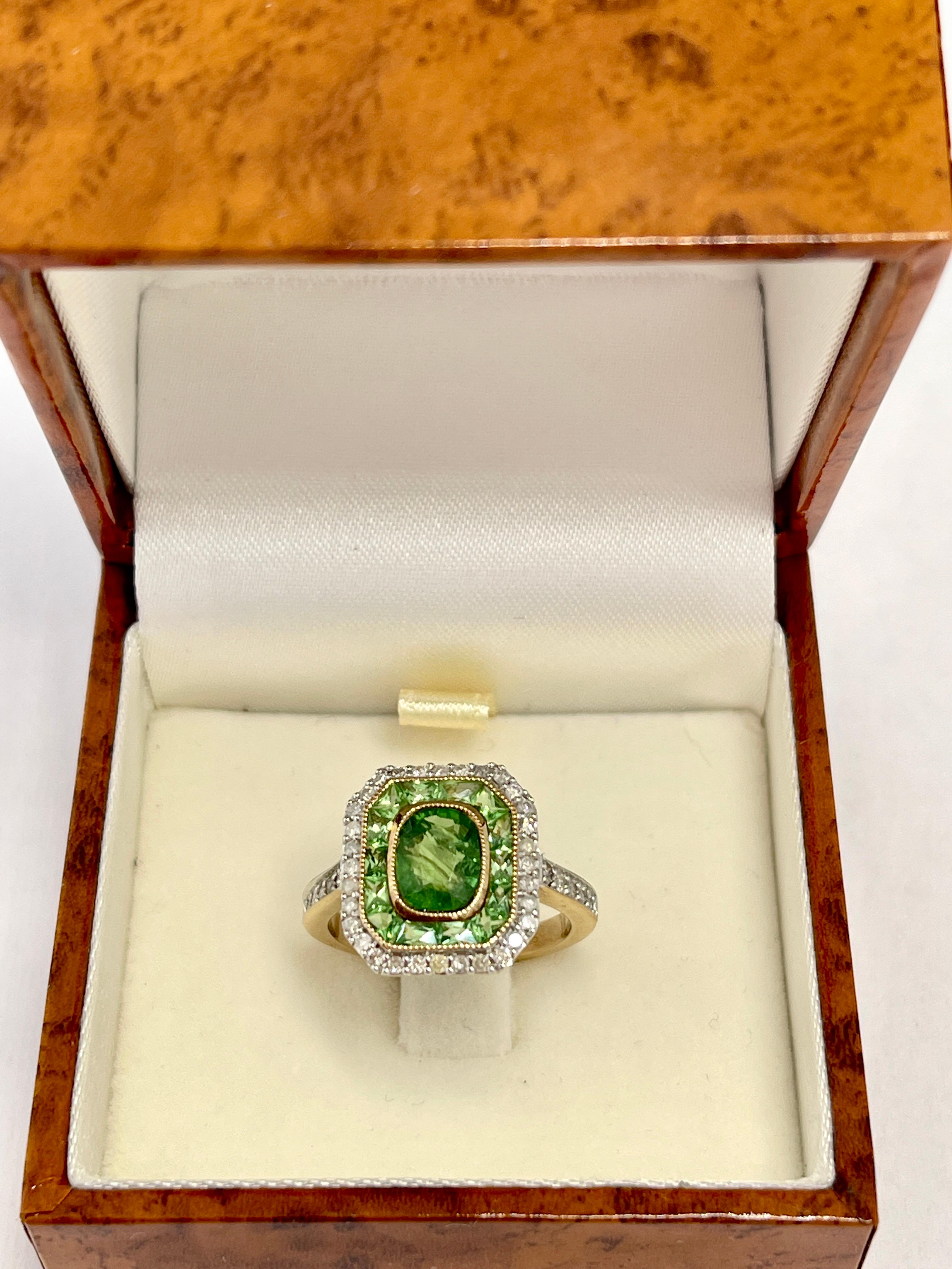 Oval Cut Rare Natural 1ct Carat Tsavorite Garnet Diamond Ring Art Deco Style 9ct Gold For Sale