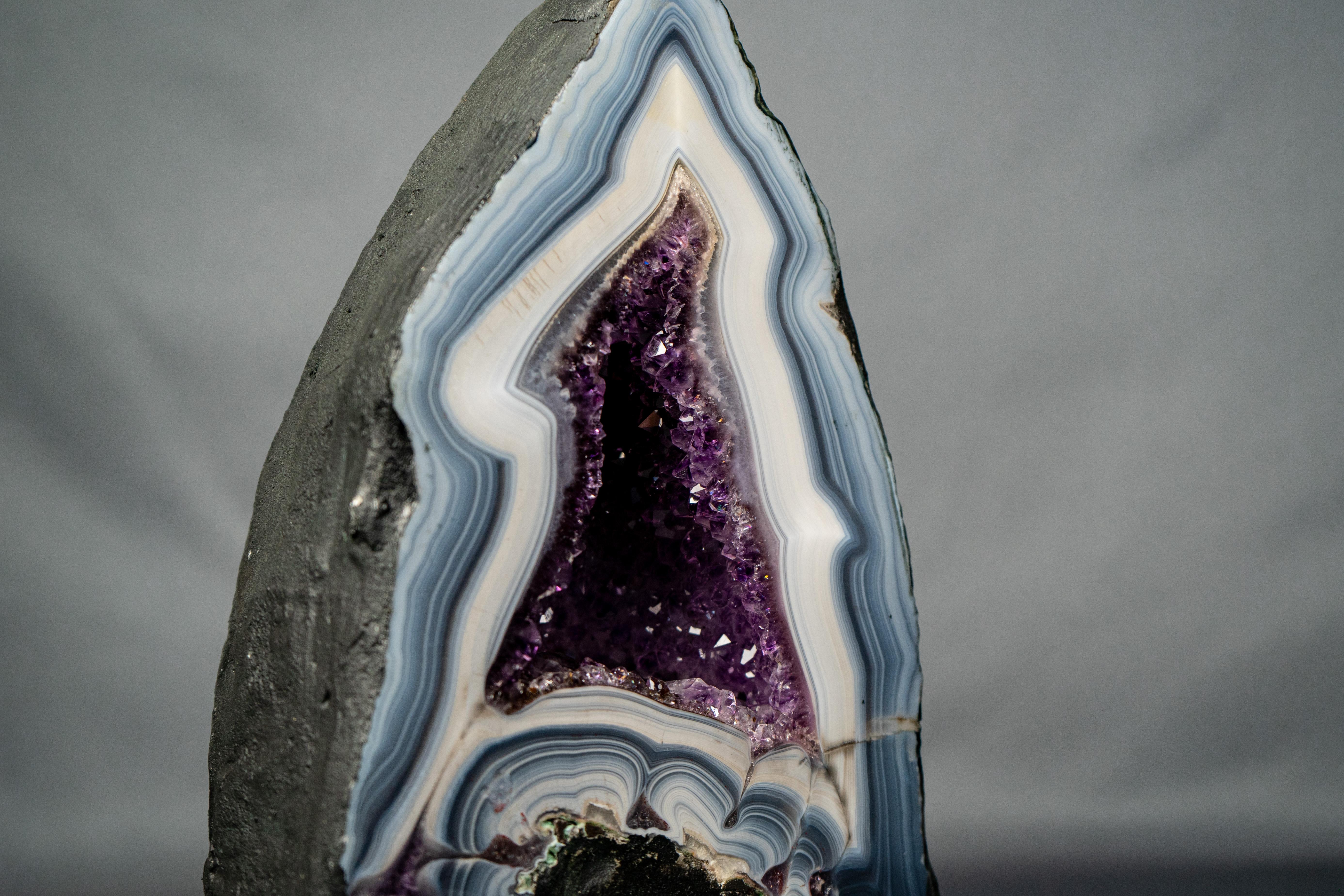 Rare Natural Agate Geode For Sale 4