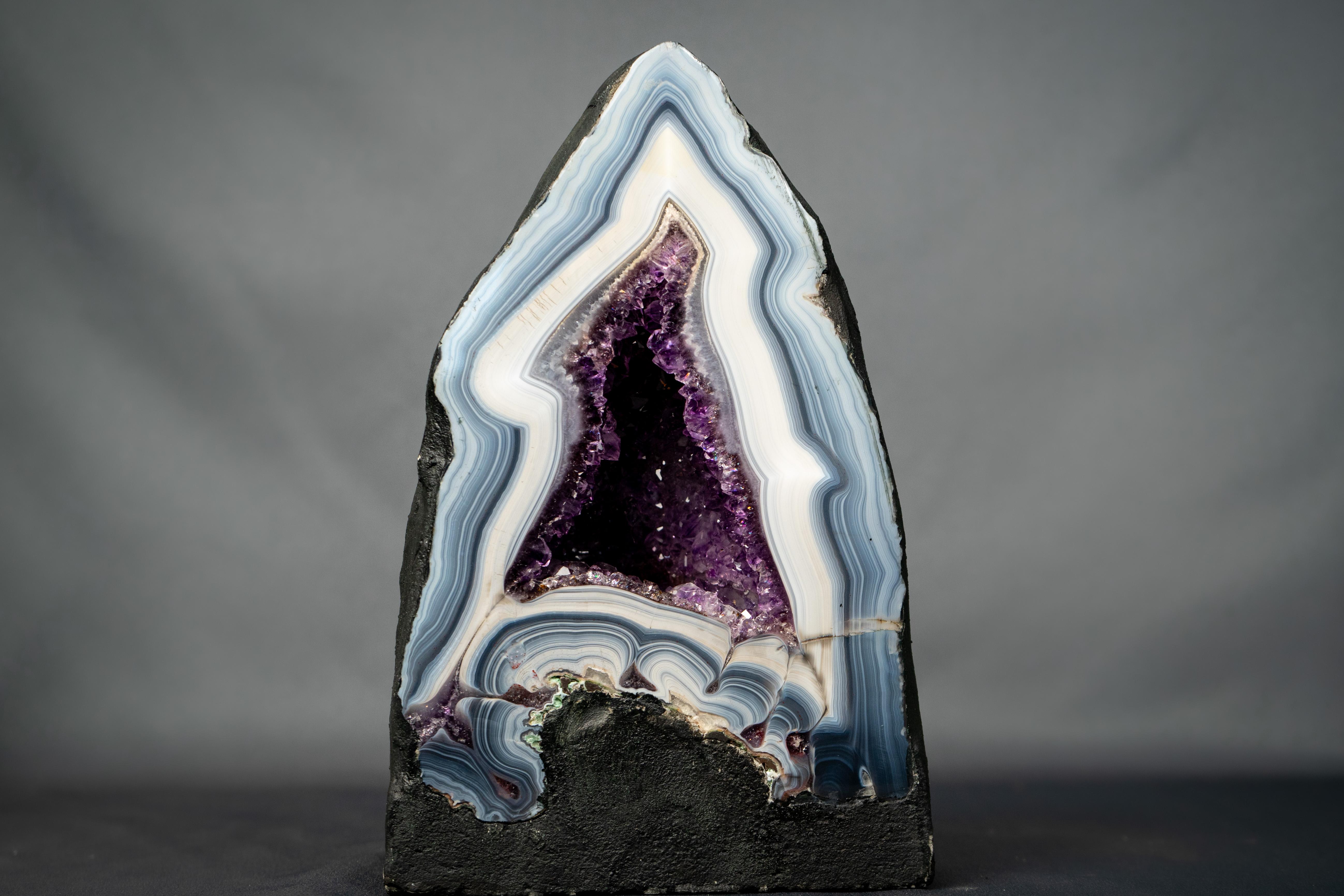 Rare Natural Agate Geode For Sale 1