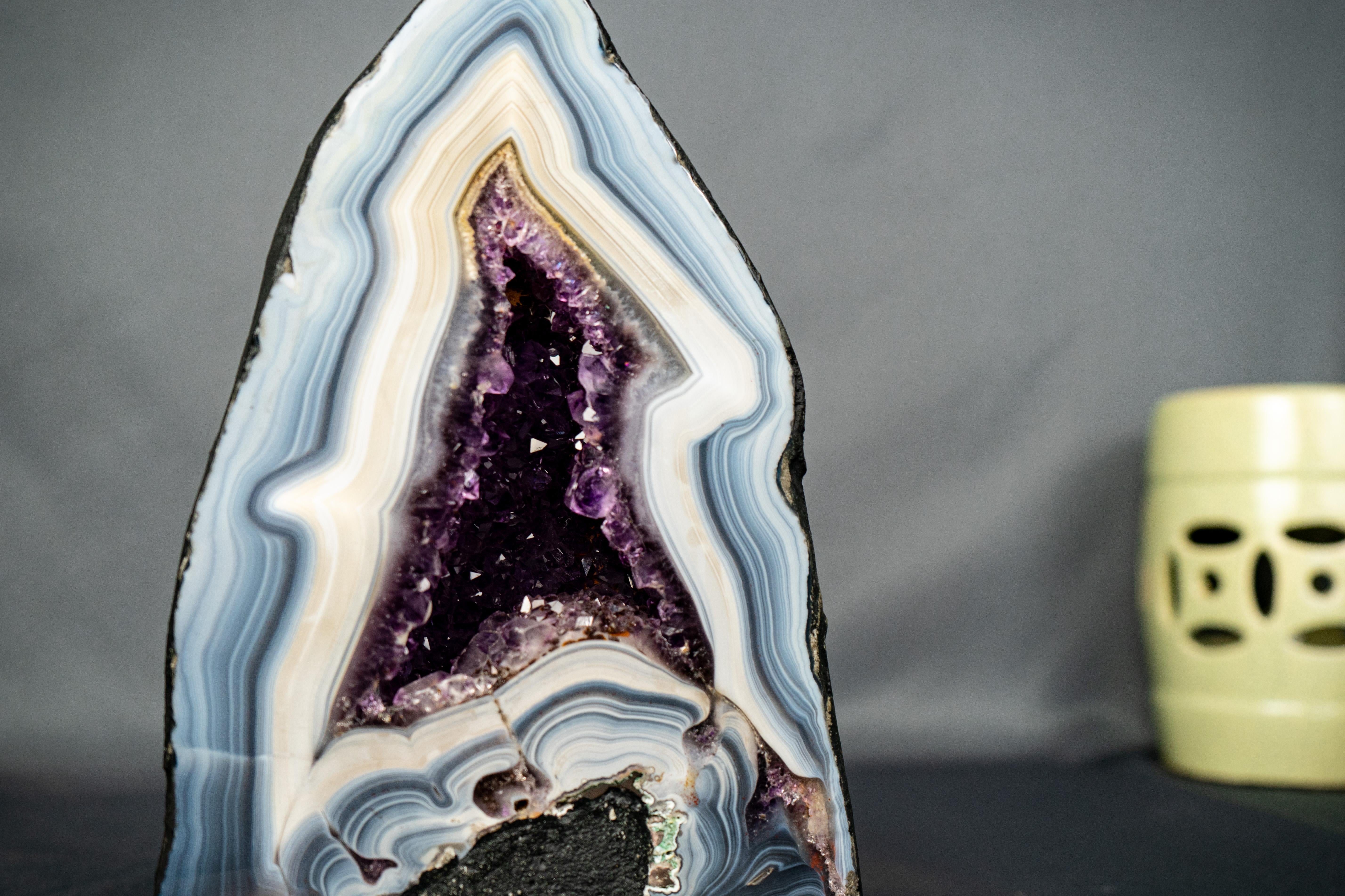 Rare Natural Agate Geode For Sale 1
