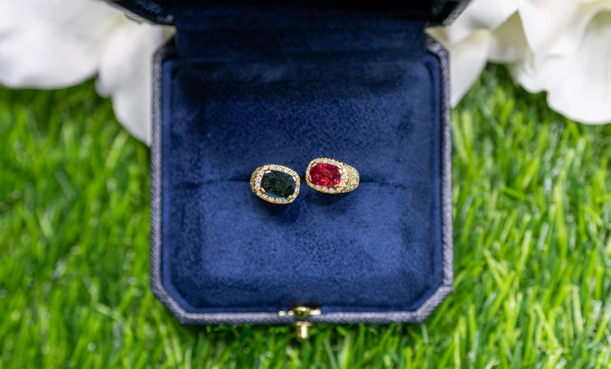 Modern Rare Natural Blue and Red Spinel Bypass Ring Diamond Setting 4 Carats 18K Gold For Sale