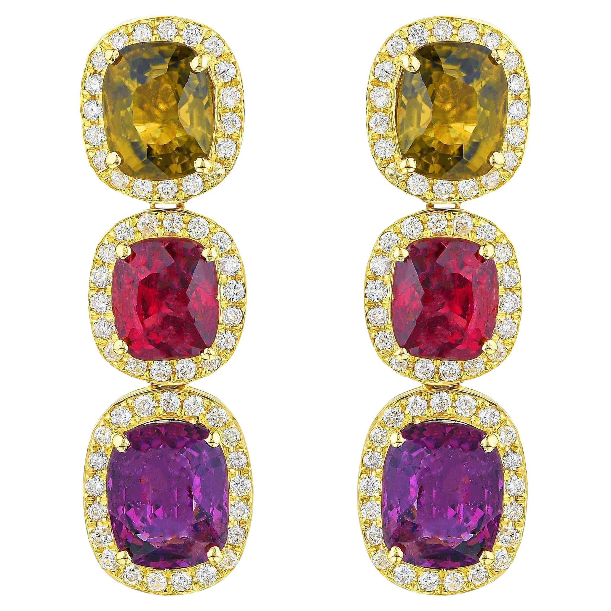 Raros Pendientes de Espinela Multicolor Natural Halo de Diamantes 8,50 Quilates Oro de 18 K