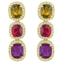 Rari orecchini di spinello naturale multicolore con diamante aureolato 8,50 carati in oro 18 carati