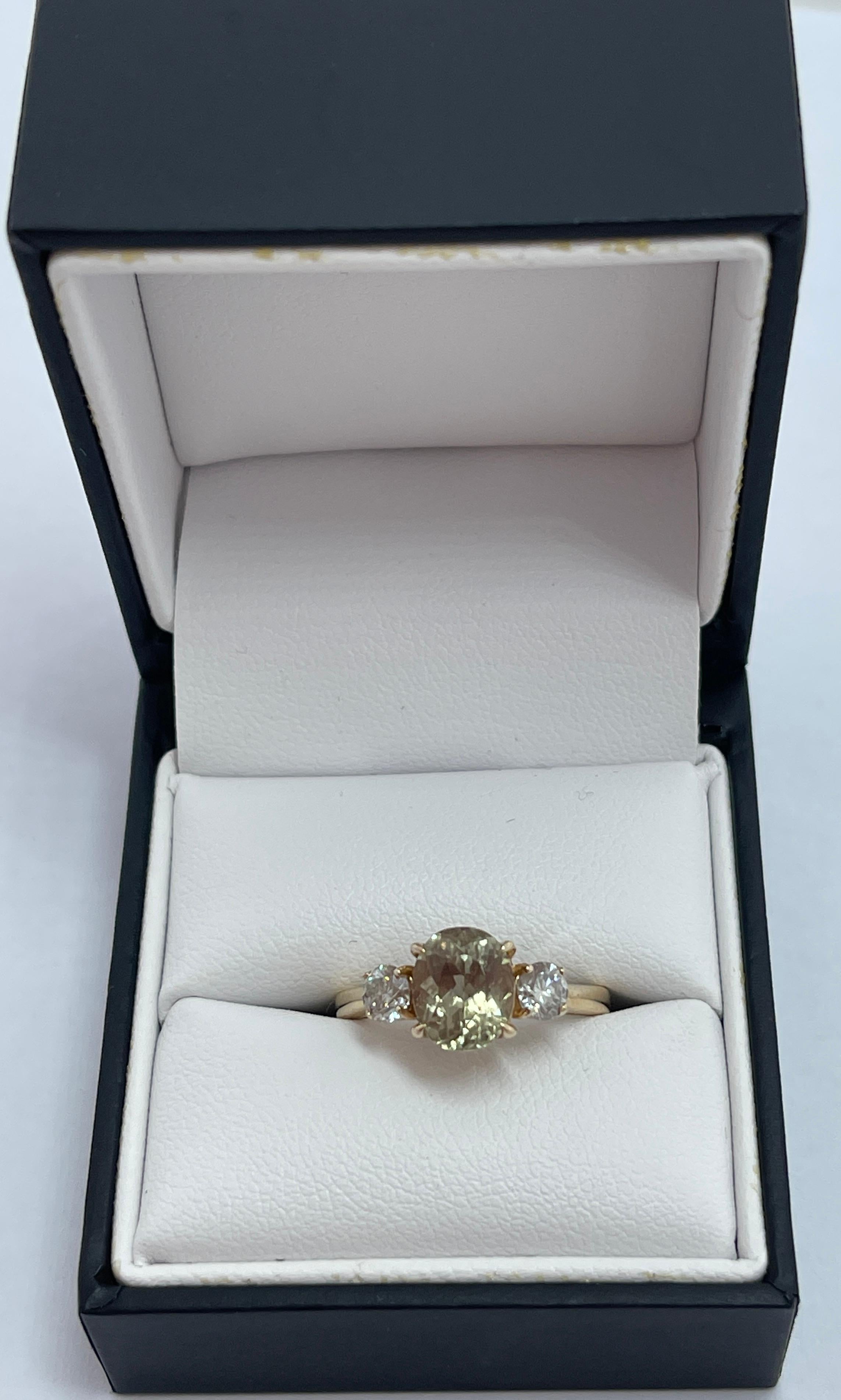 Modern Rare Color Colour Change Natural Untreated Diaspore Diamond Ring with Valuation For Sale