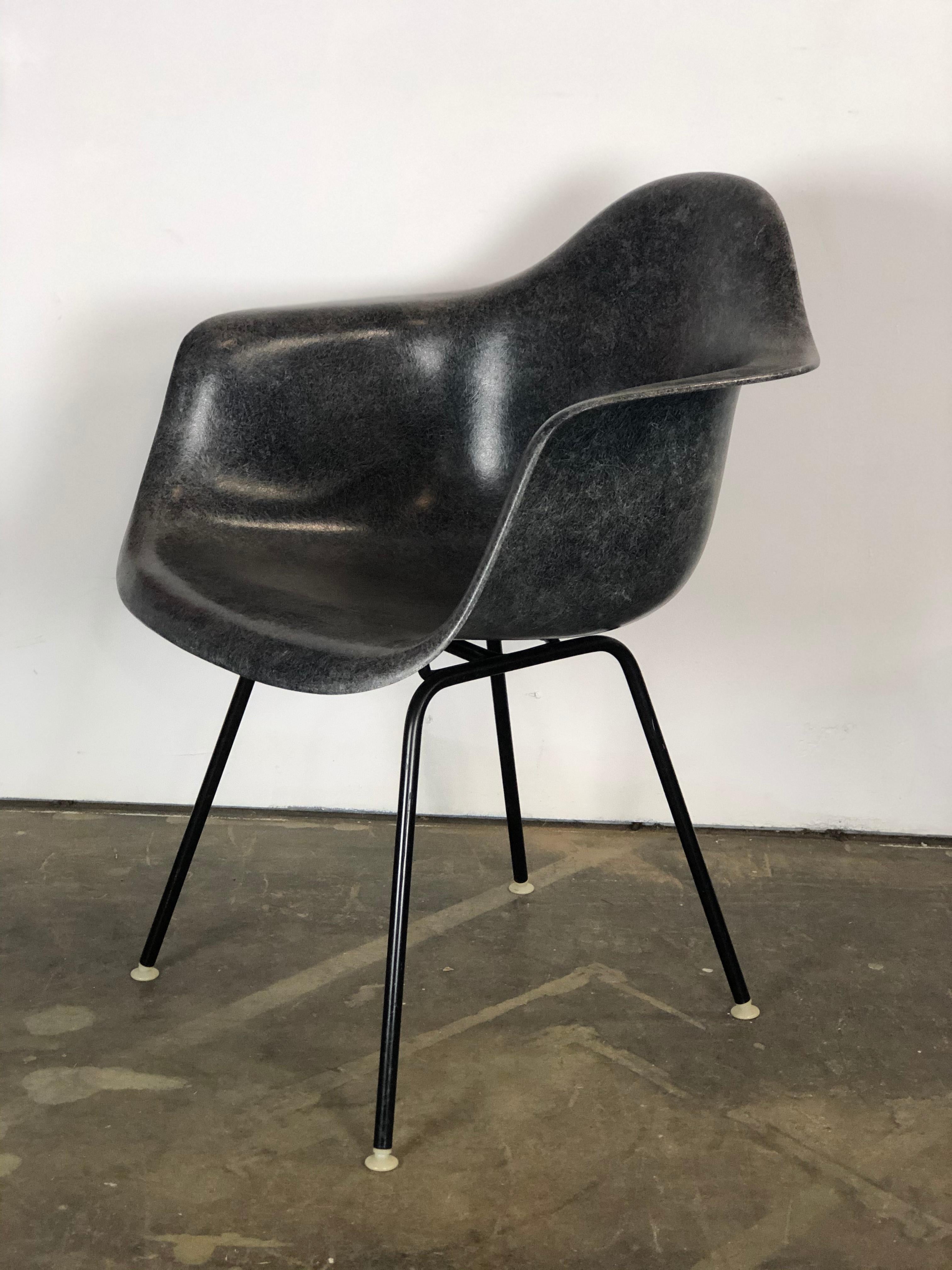 20th Century Rare Navy Blue Herman Miller Eames Fiberglass DAX Armchair