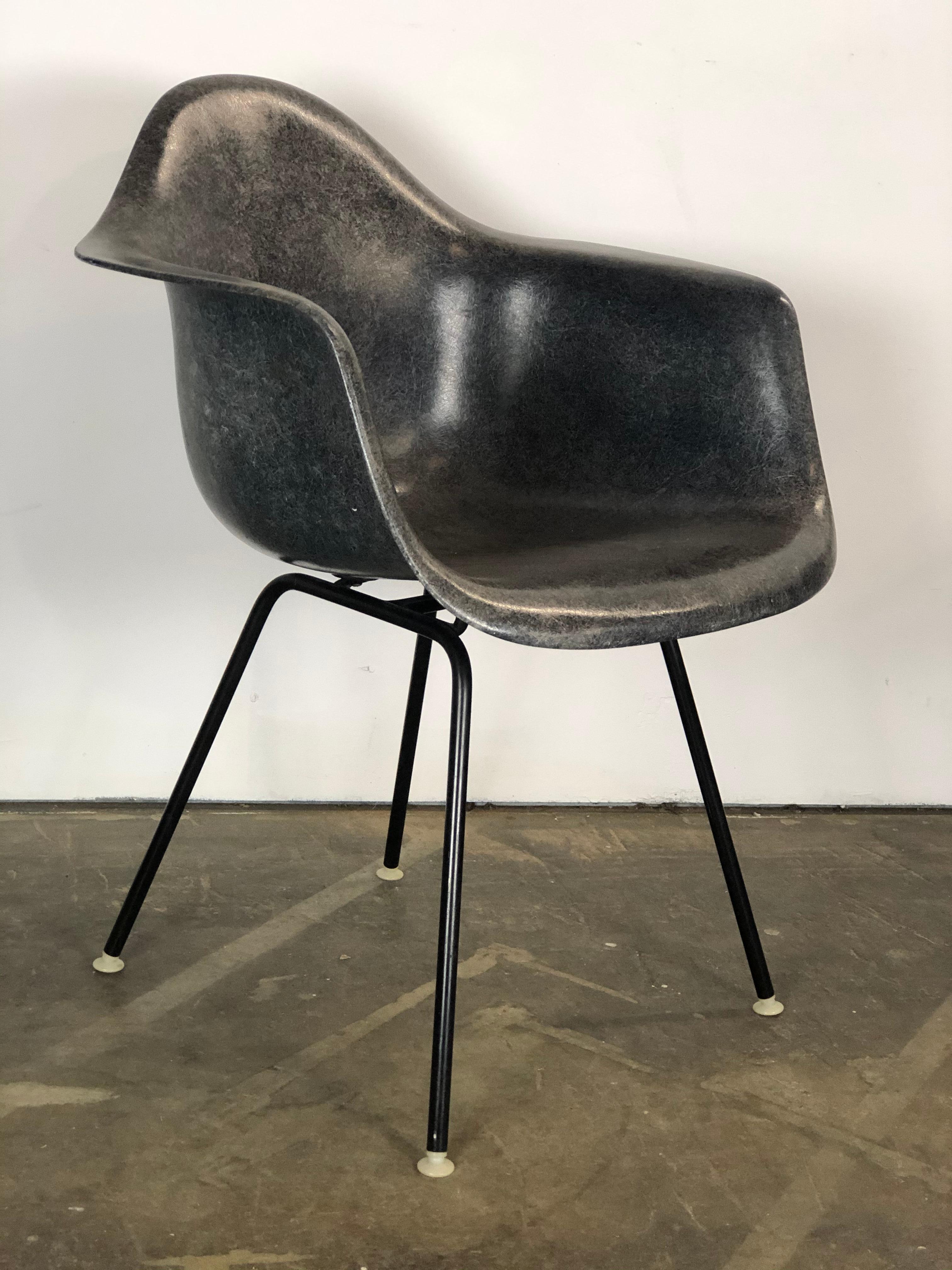 Rare Navy Blue Herman Miller Eames Fiberglass DAX Armchair 1