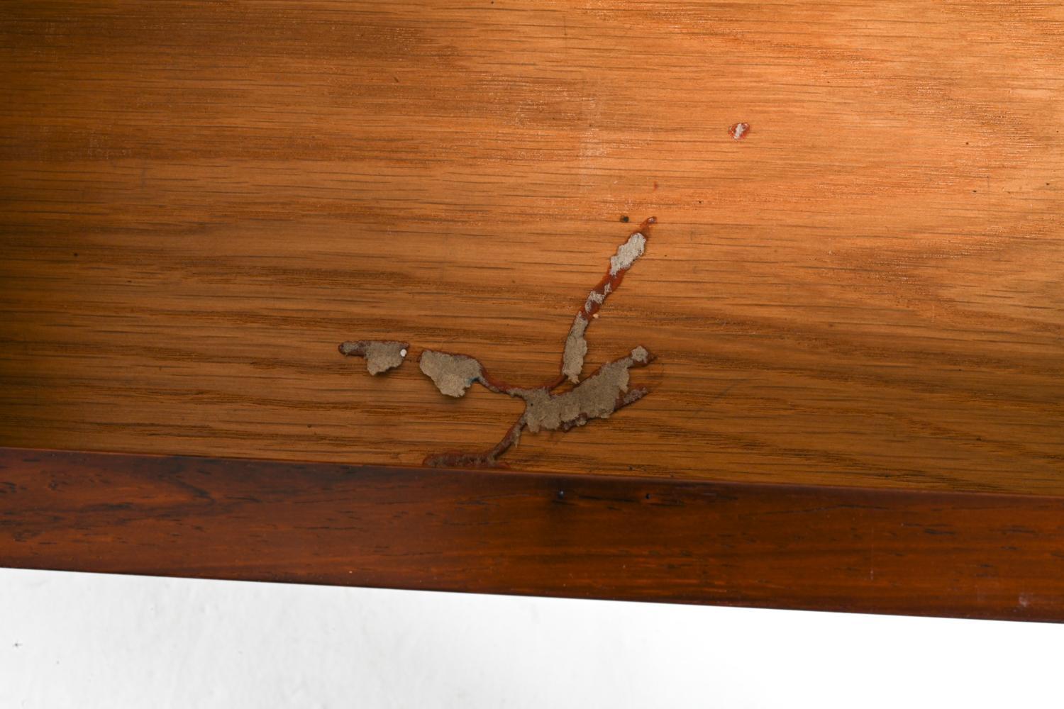 Rare ND93 Desk in Rosewood by Nanna Ditzel for Søren Willadsen, Denmark, 1950's For Sale 4