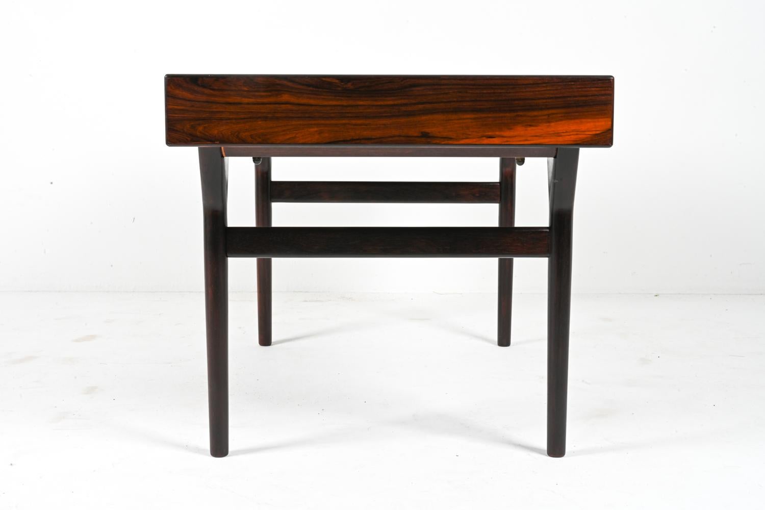 Danish Rare ND93 Desk in Rosewood by Nanna Ditzel for Søren Willadsen, Denmark, 1950's For Sale