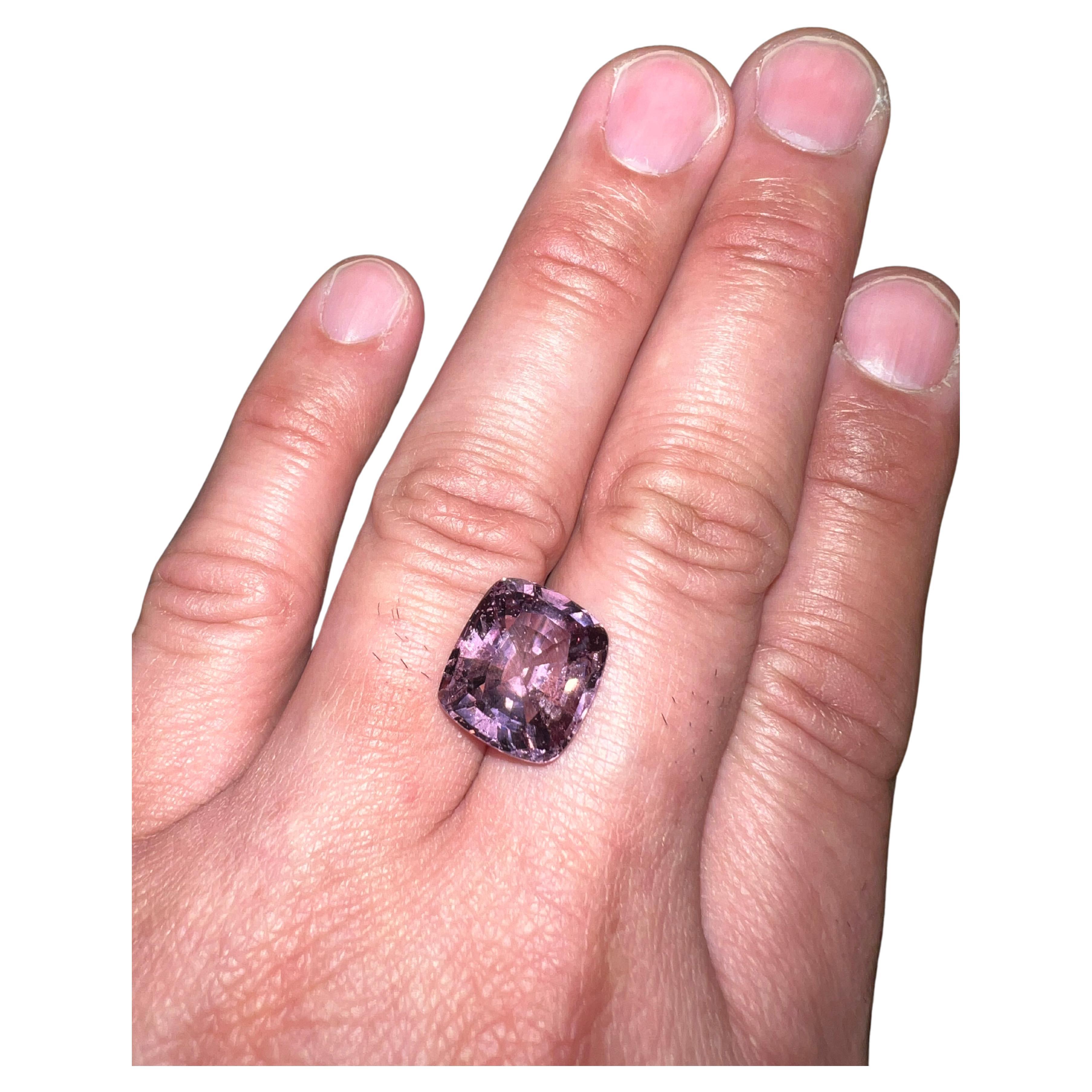 Seltener Neon 14,2 Karat Purpurrosa Spinell Edelstein 'The Pink Rose Spinel' im Angebot