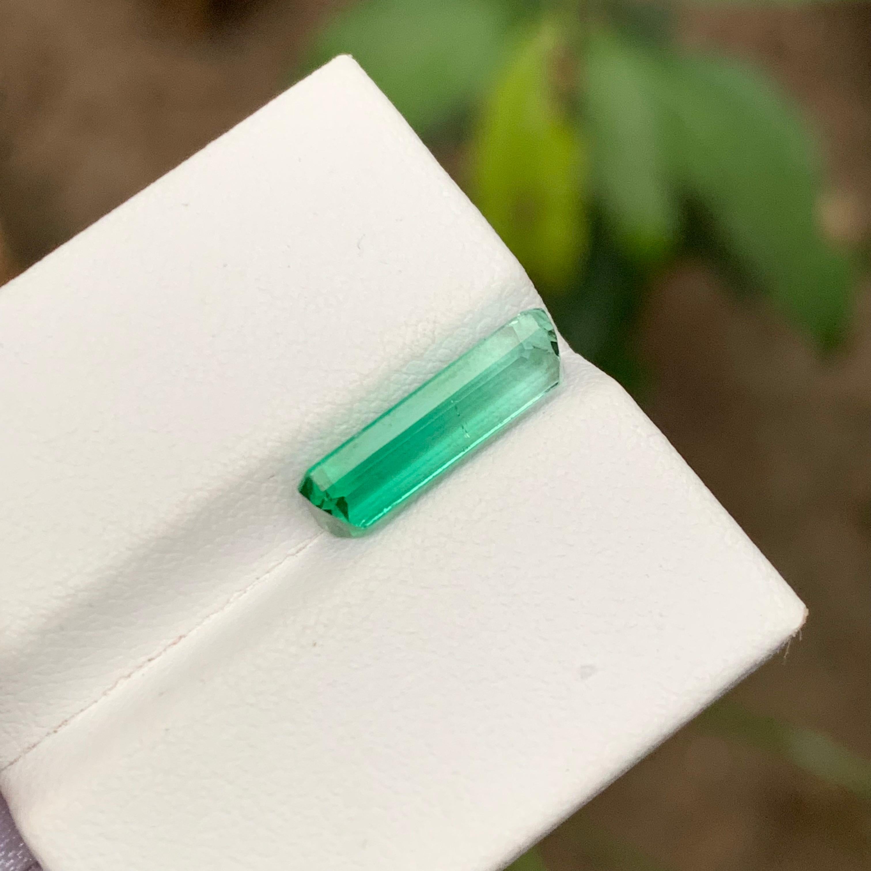 Rare Neon Bluish Green Tourmaline Gemstone, 2.90 Ct Emerald Cut-Ring/Jewelry Afg For Sale 6