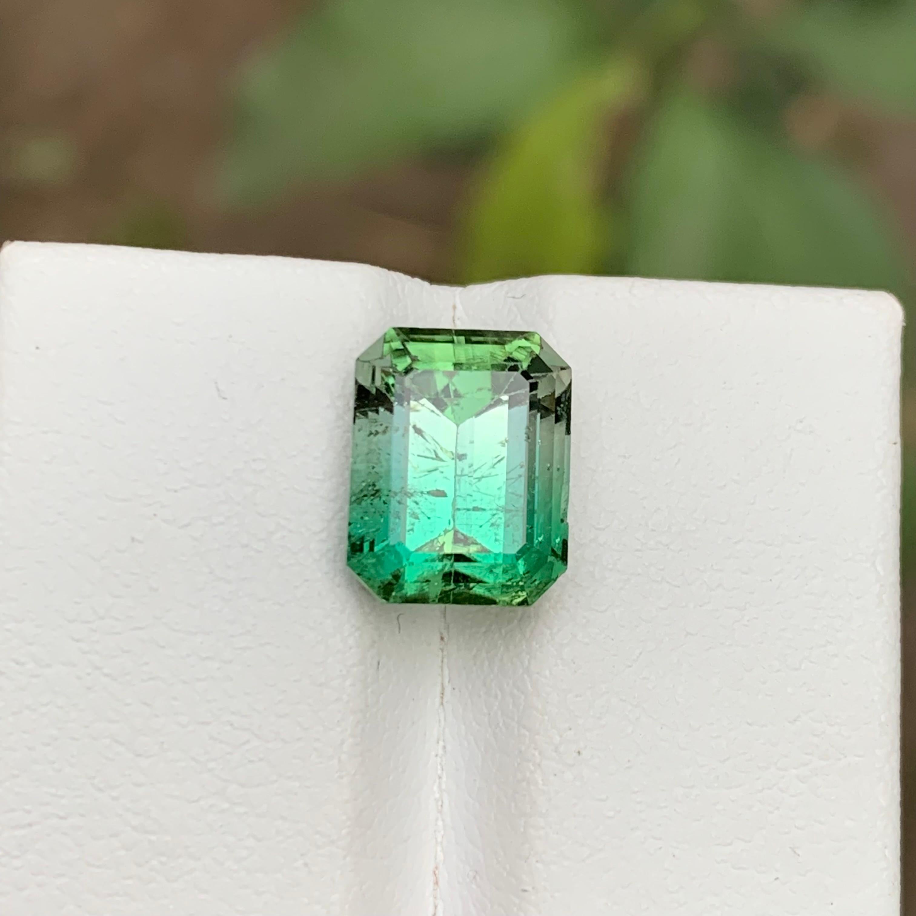 Rare Neon Bluish Green-White Bicolor Tourmaline Gemstone, 5.40 Carat Emerald Cut For Sale 5