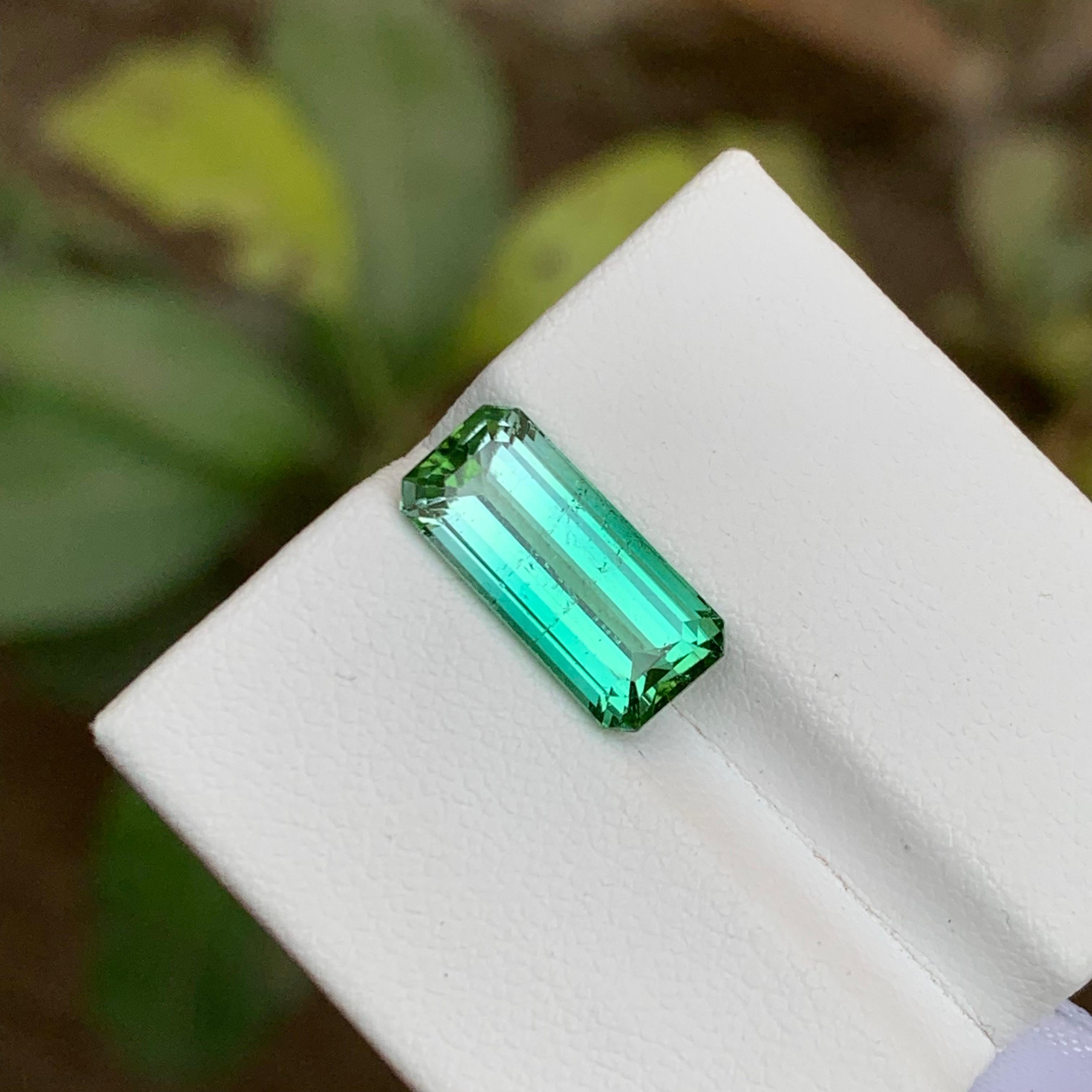 Rare Neon Lagoon Green Bicolor Tourmaline Gemstone 4.40 Ct Step Emerald Cut Afg For Sale 5
