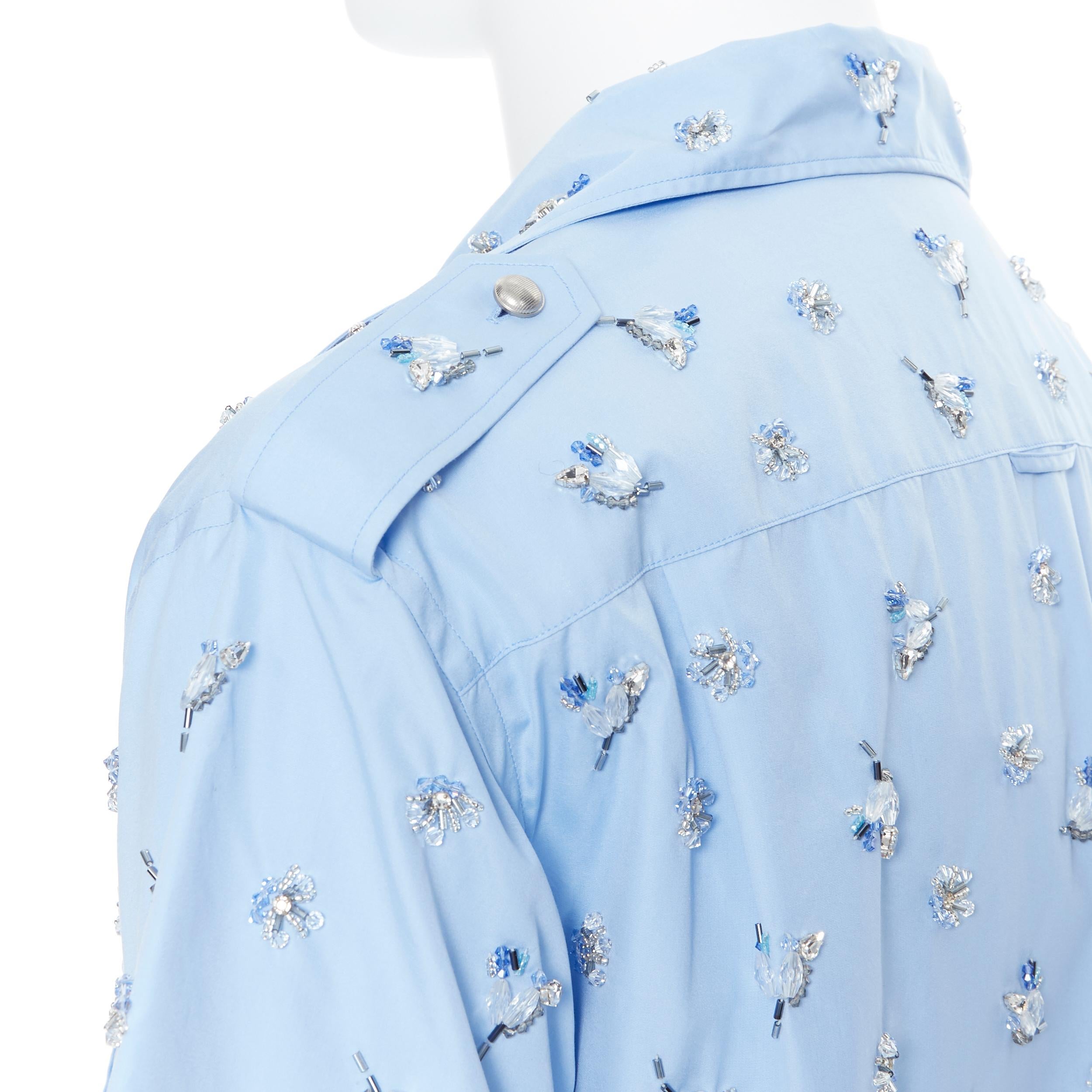 raro nuevo PRADA 2019 Pasarela azul cristal adornado con cuentas militar boxy camisa M 2