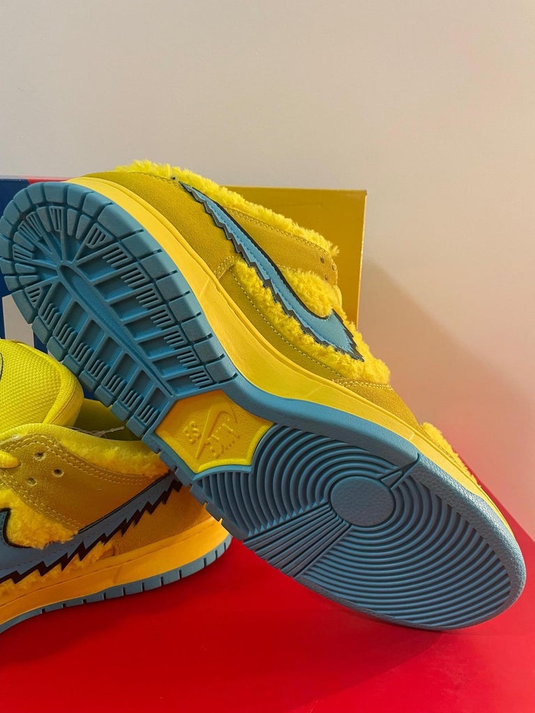 sb dunk low grateful dead bears yellow