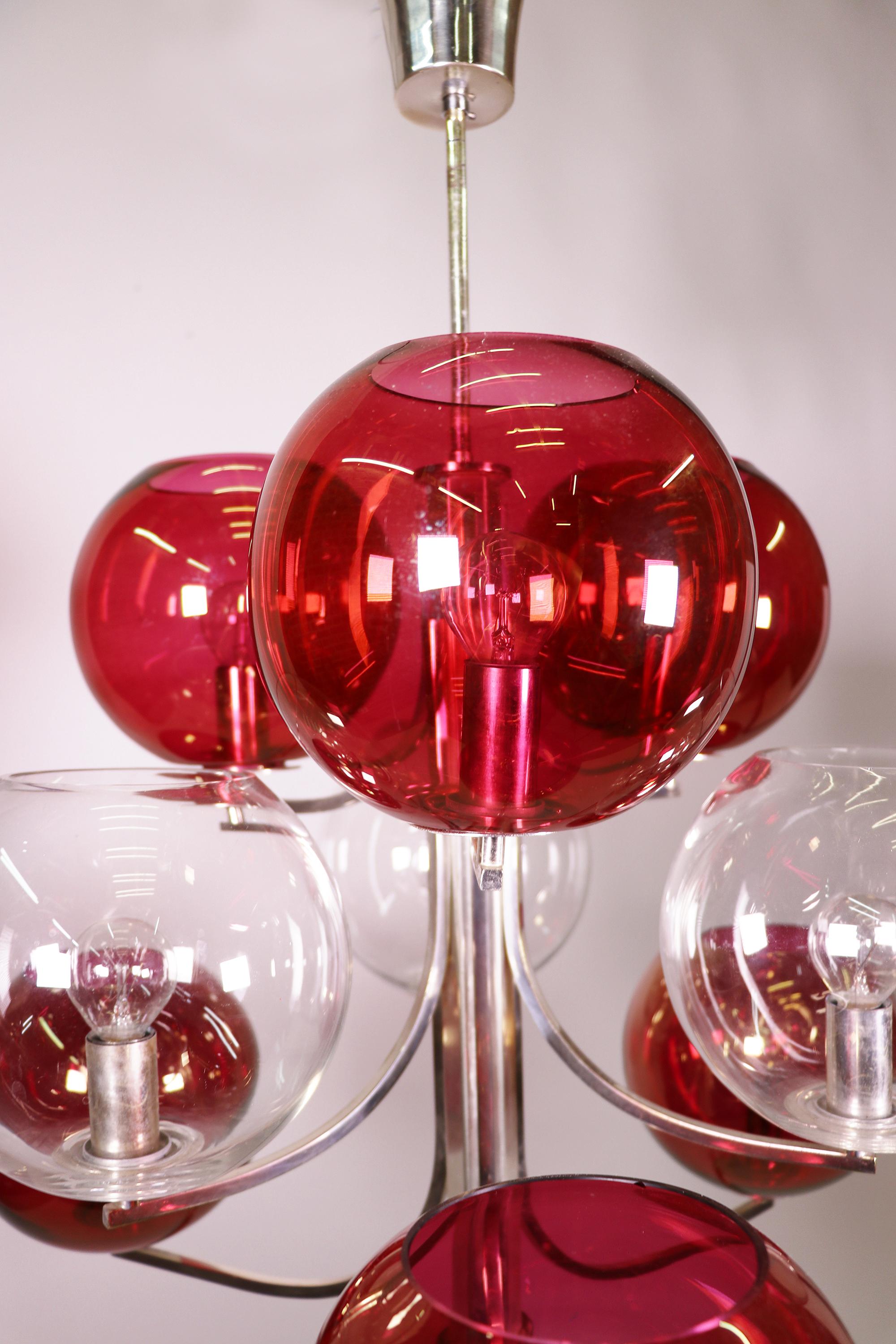 1960 Italy Sputnik Chandelier Cranberry Murano Glass Globes & Silver-Plated For Sale 2