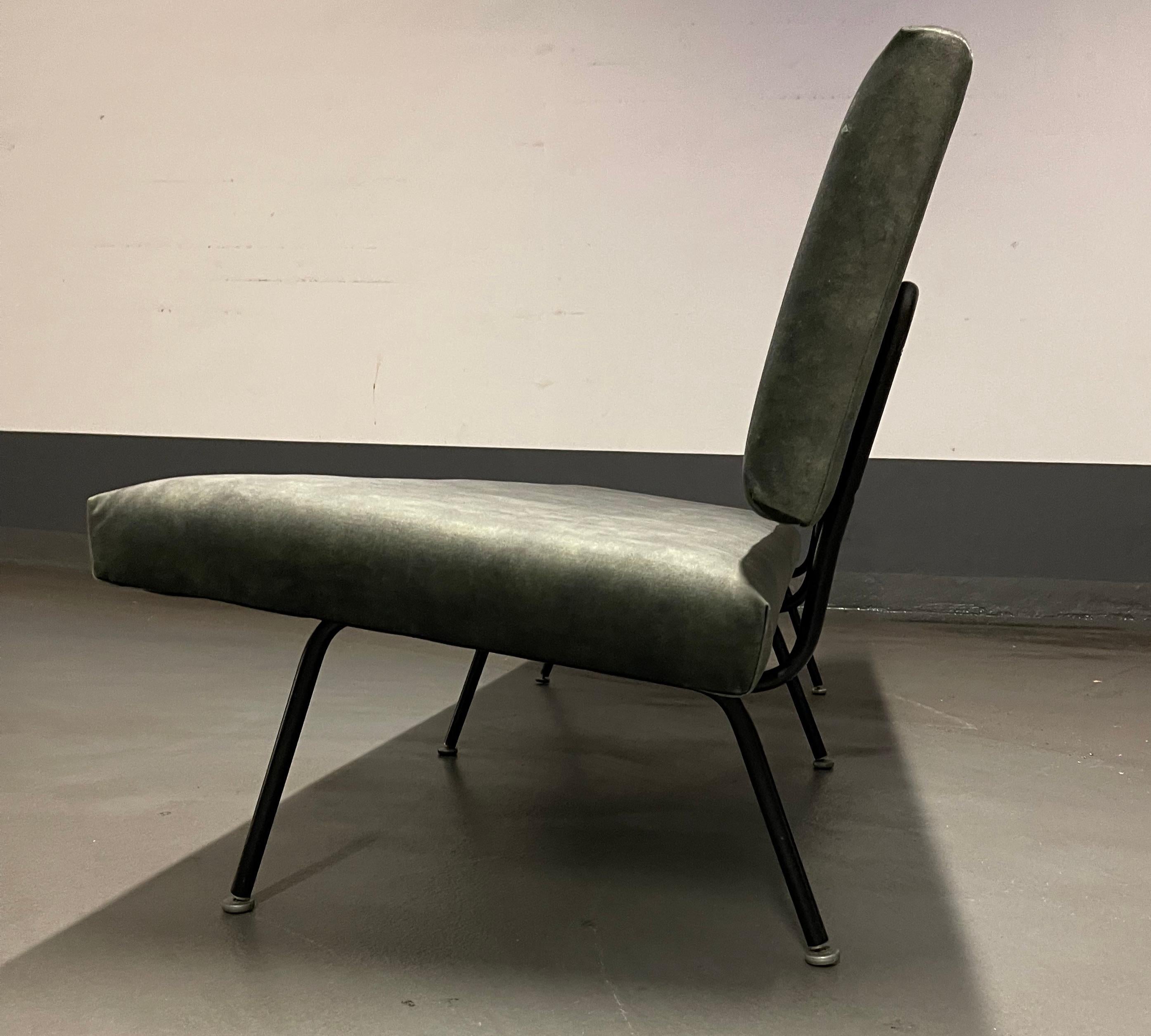 Rare canapé n° 33 de Florence Knoll en vente 3