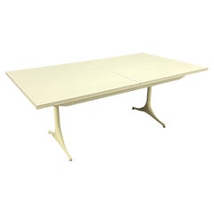 Rare No. 5559 pedestal extension table