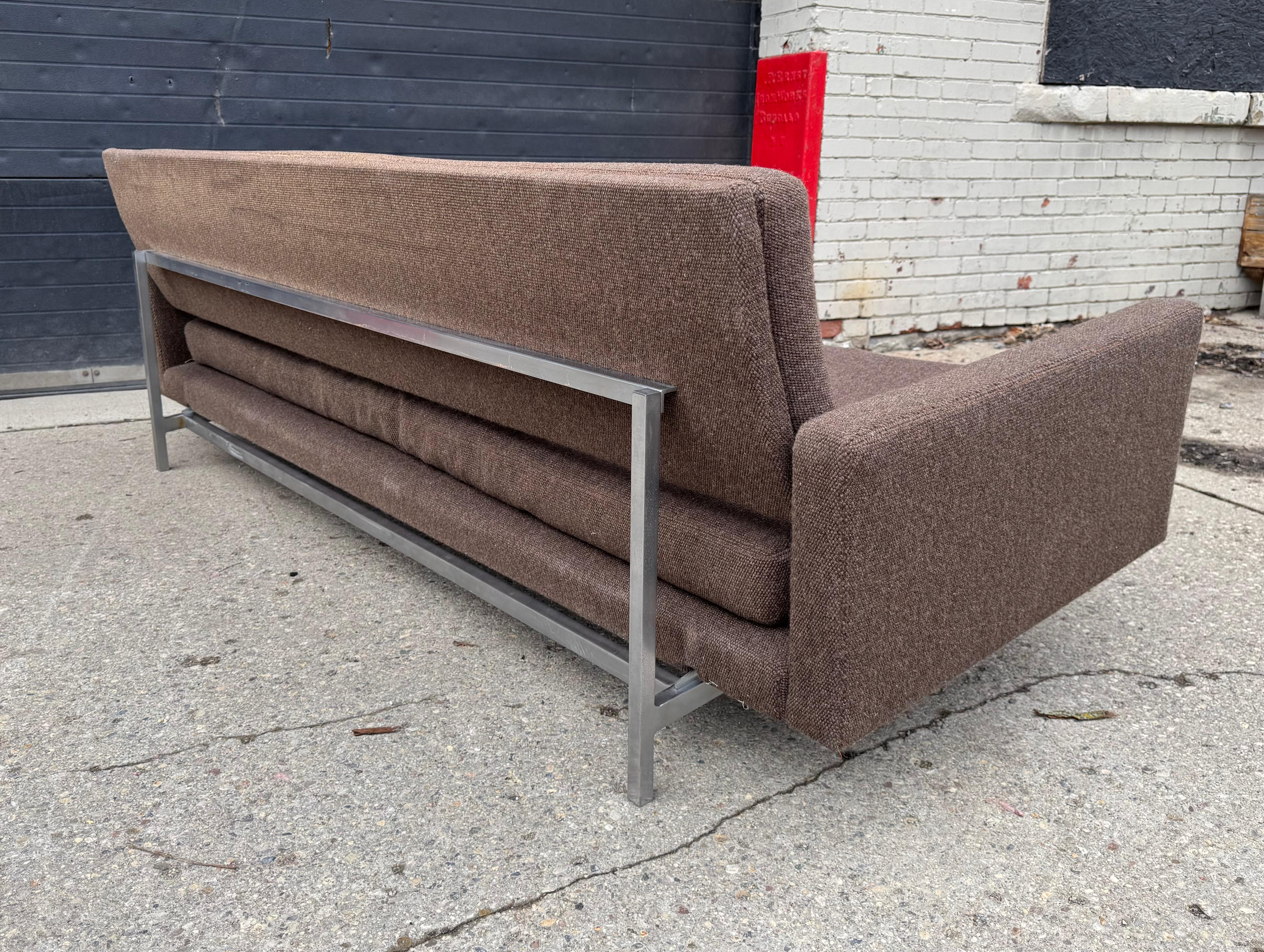 Mid-Century Modern Rare No. 704 Richard Schultz Knoll International Daybed / Sofa For Sale