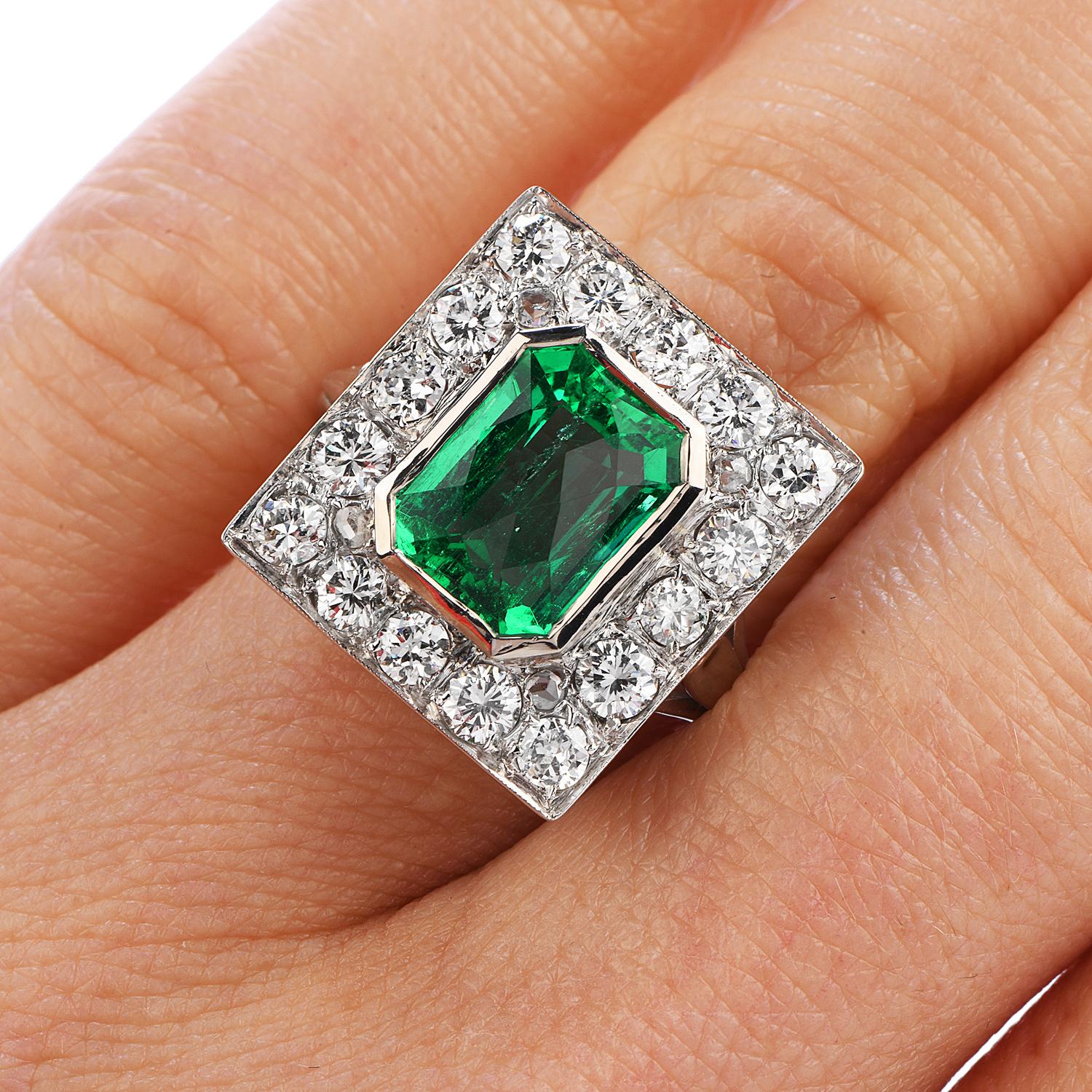 Women's or Men's Rare No Oil 3.94 Carats GIA Colombian Emerald Diamond Ring