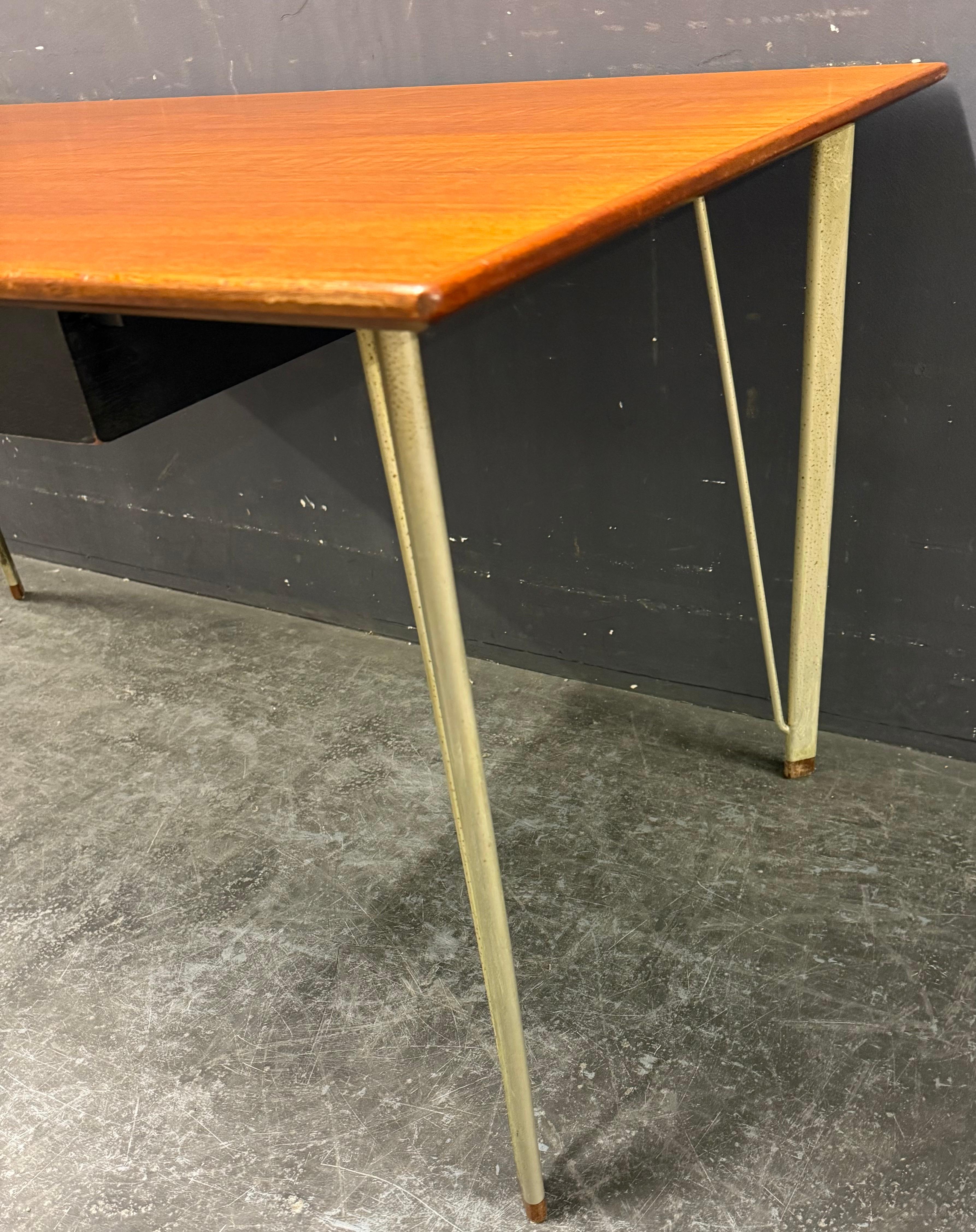 seltener nr.3605 arne jacobsen schreibtisch im Angebot 2