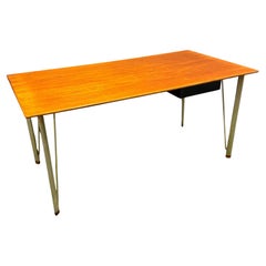 seltener nr.3605 arne jacobsen schreibtisch