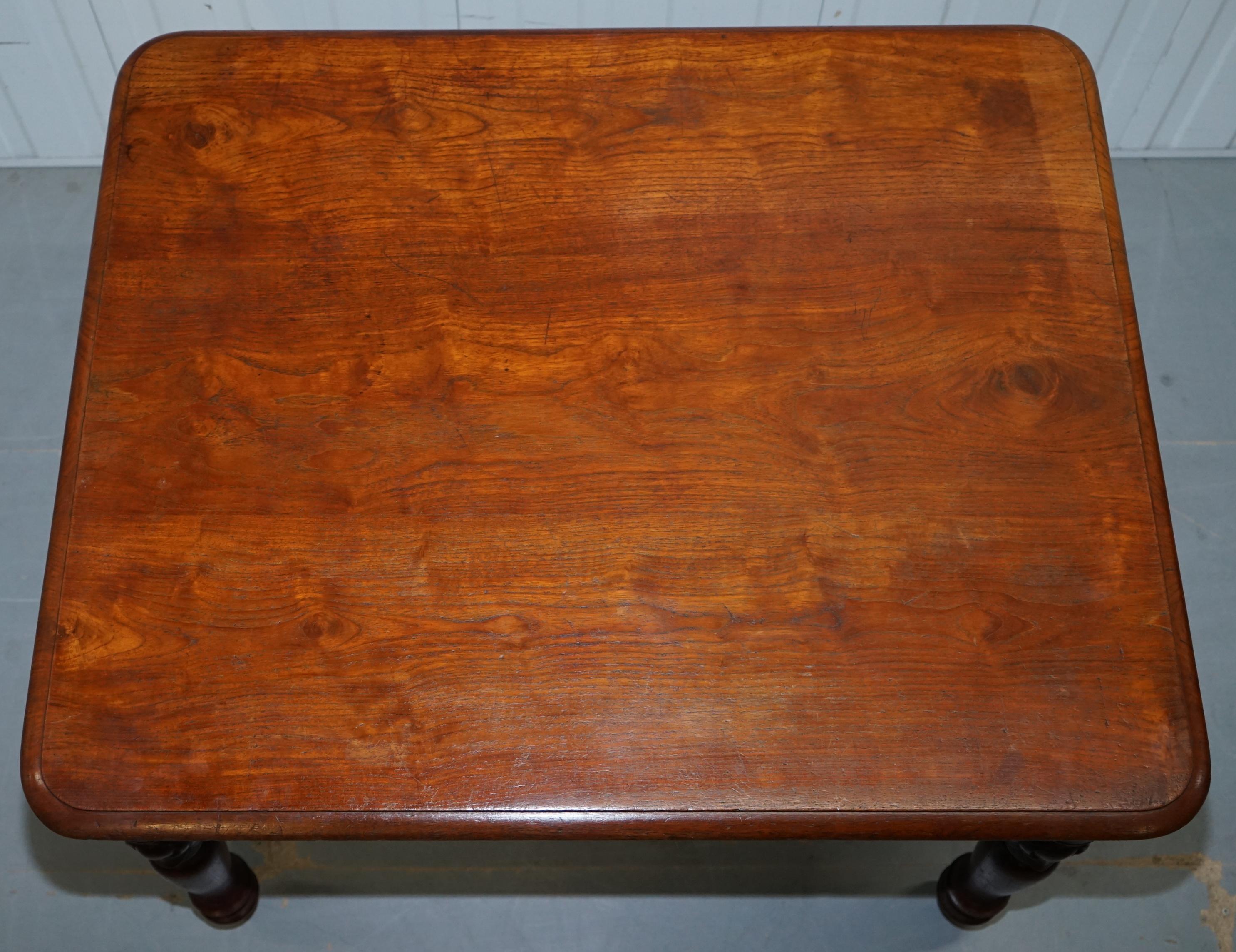 Early Victorian Rare North Australian Cedar Wood 4 Person Dining Table with Two Large Drawers