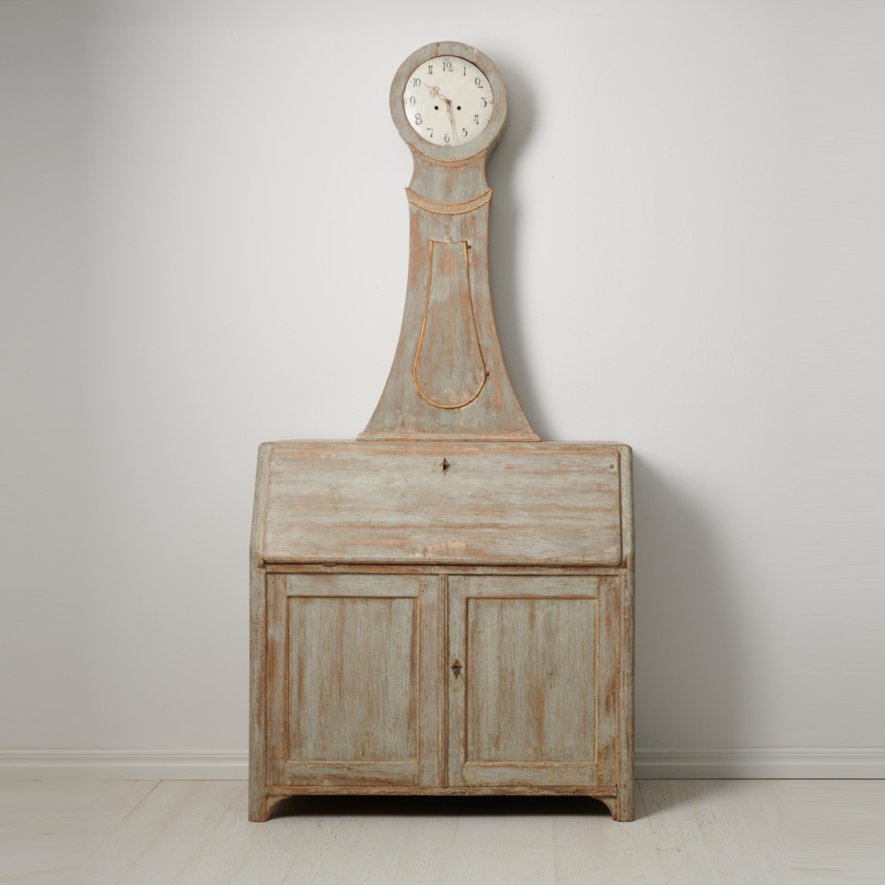 Country Rare Northern Swedish Antique Pine Secretary Clock Desk For Sale
