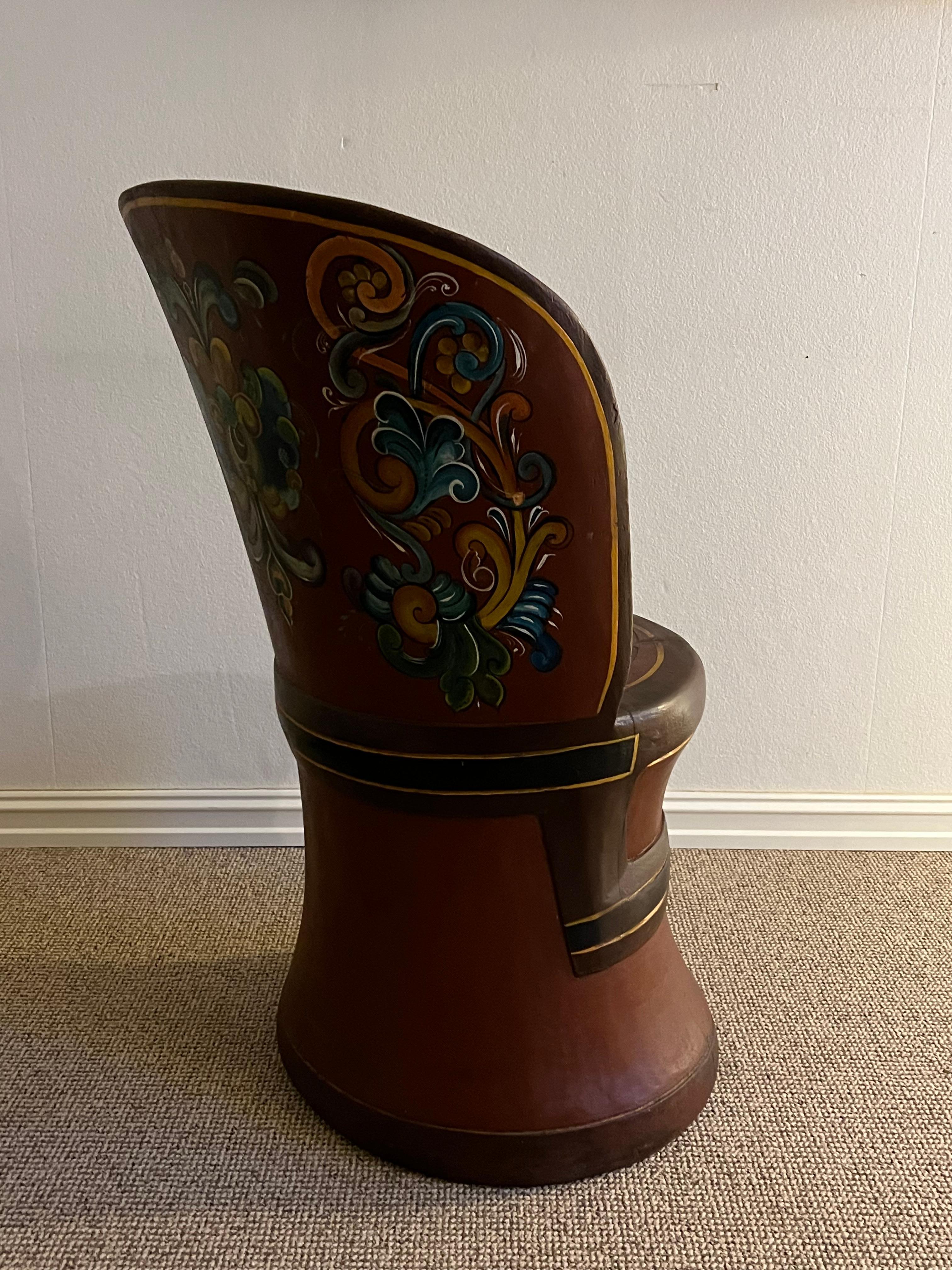 Rare Kubbestol norvégien, Primitive Telemark Rosemaling, Norvège en vente 6
