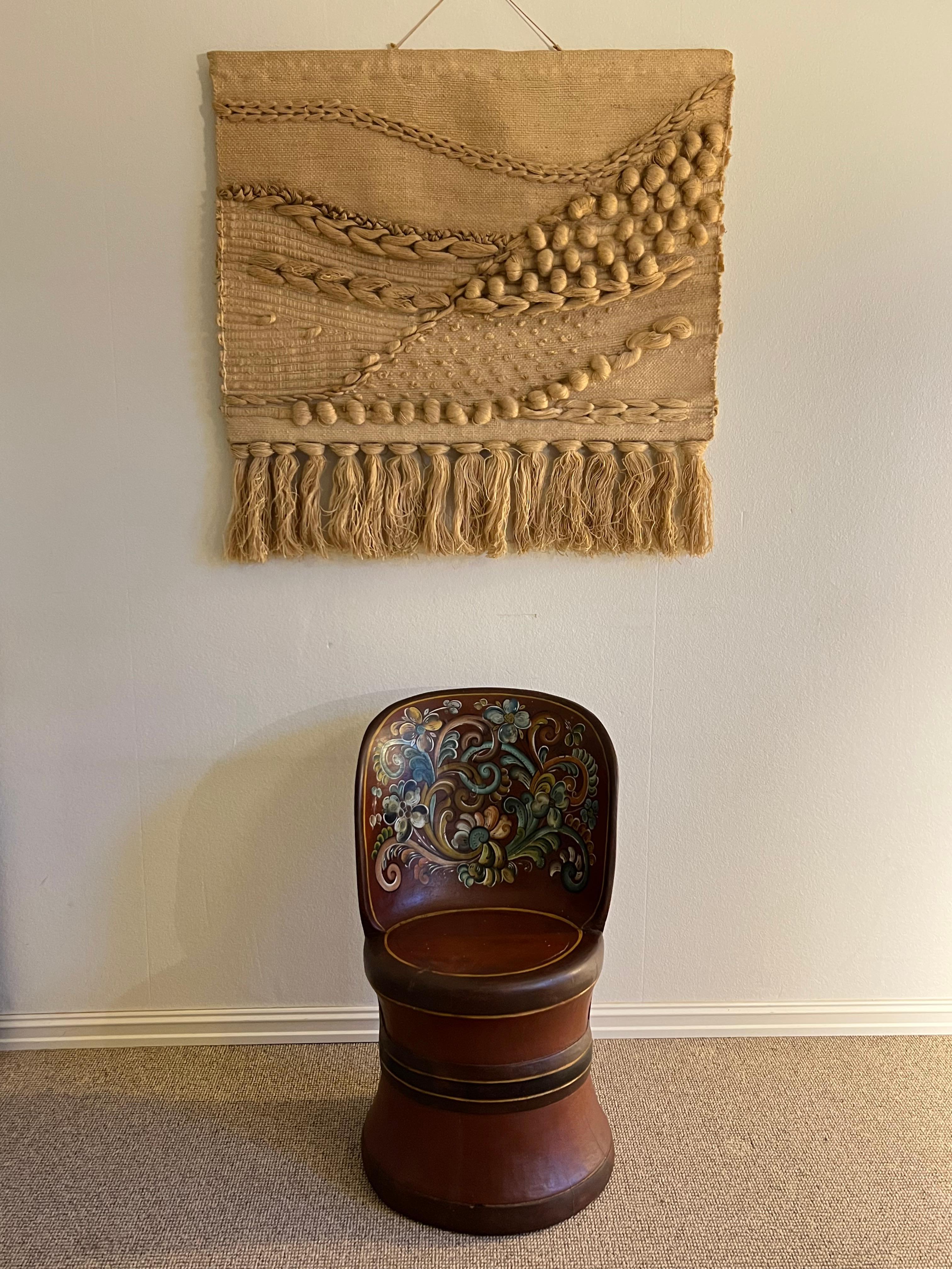 Peint à la main Rare Kubbestol norvégien, Primitive Telemark Rosemaling, Norvège en vente