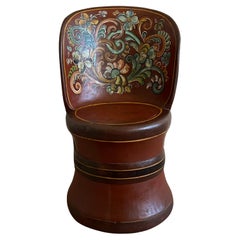 Seltener norwegischer Kubbestol, primitive Telemark Rosemaling, Norwegen