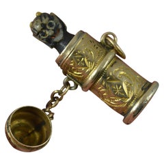 Pendentif en or jaune émaillé diable sauteur de l'époque victorienne - Nouveauté rare