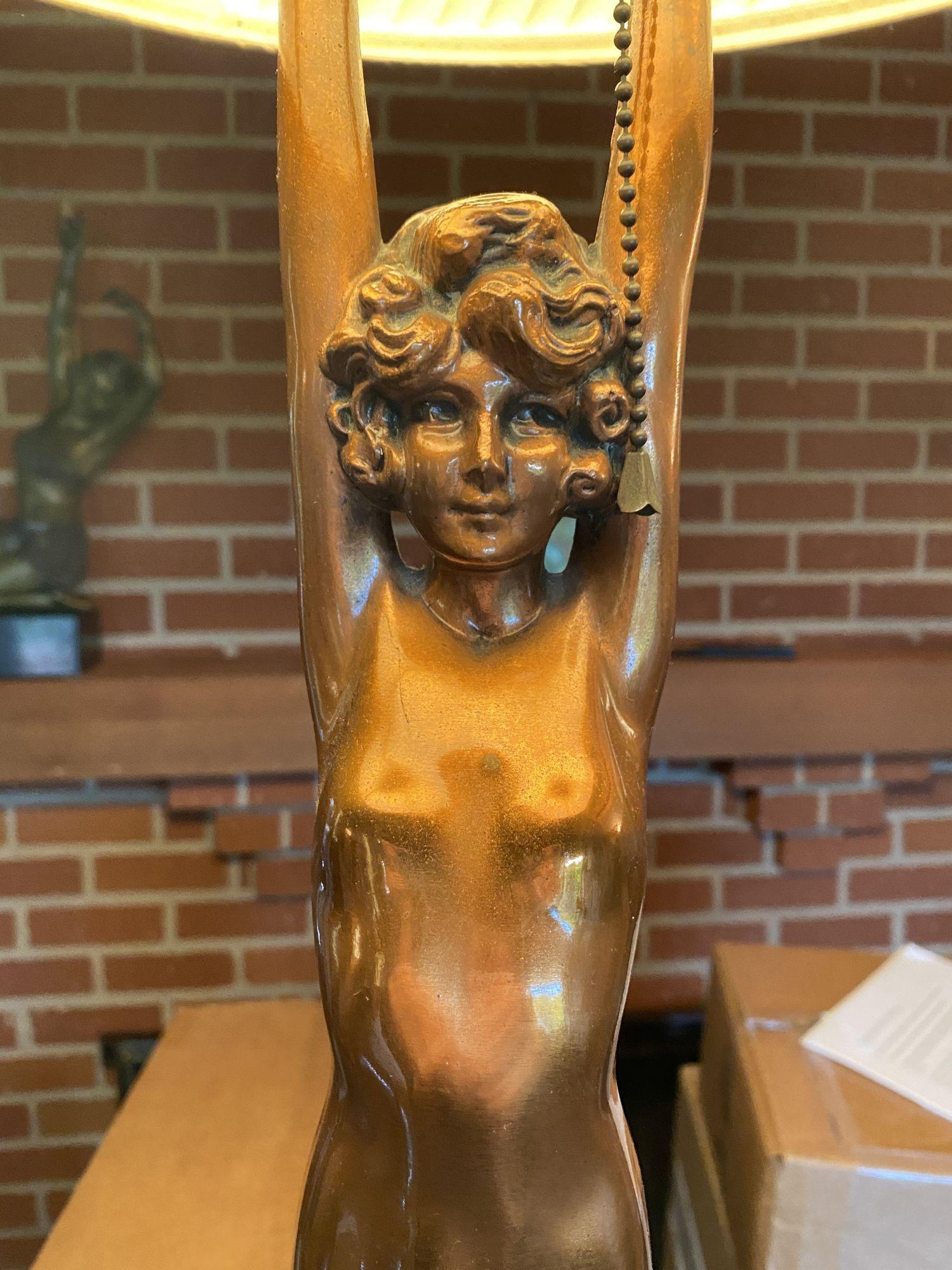 Rare Nuart Bronze Standing Nude Female Accent Table Lamp, Pair In Excellent Condition In Van Nuys, CA