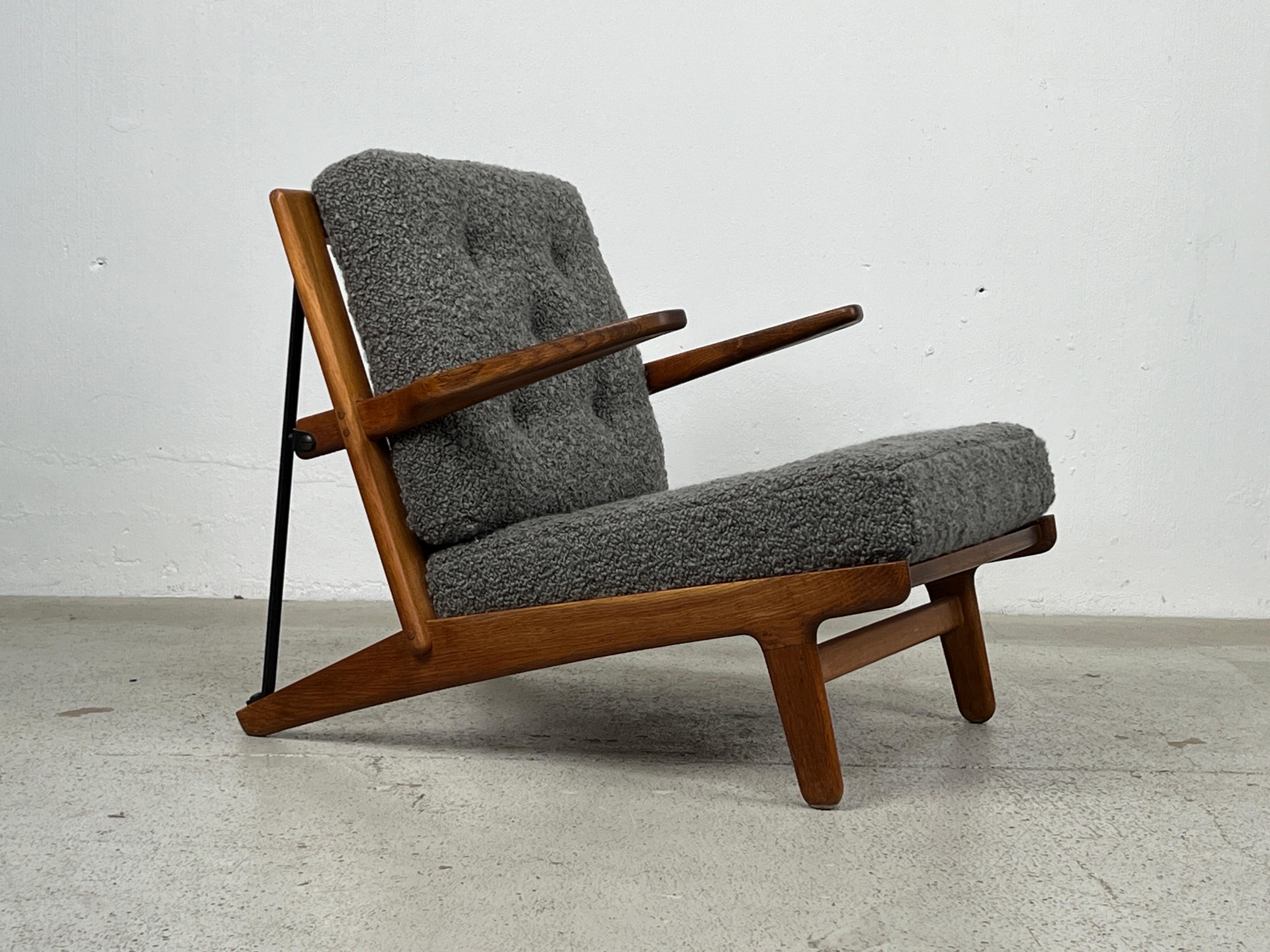 Seltener „Easy Chair“ aus Eiche und Eisen von Borge Mogensen für Fredericia im Zustand „Gut“ in Dallas, TX