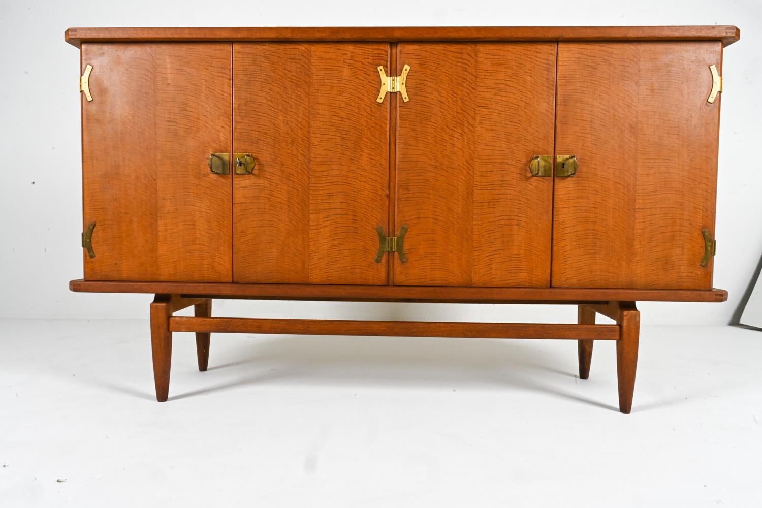 Rare Oak Highboard Attributed to Henning Kjaernulf, Denmark 1960's In Good Condition For Sale In Norwalk, CT
