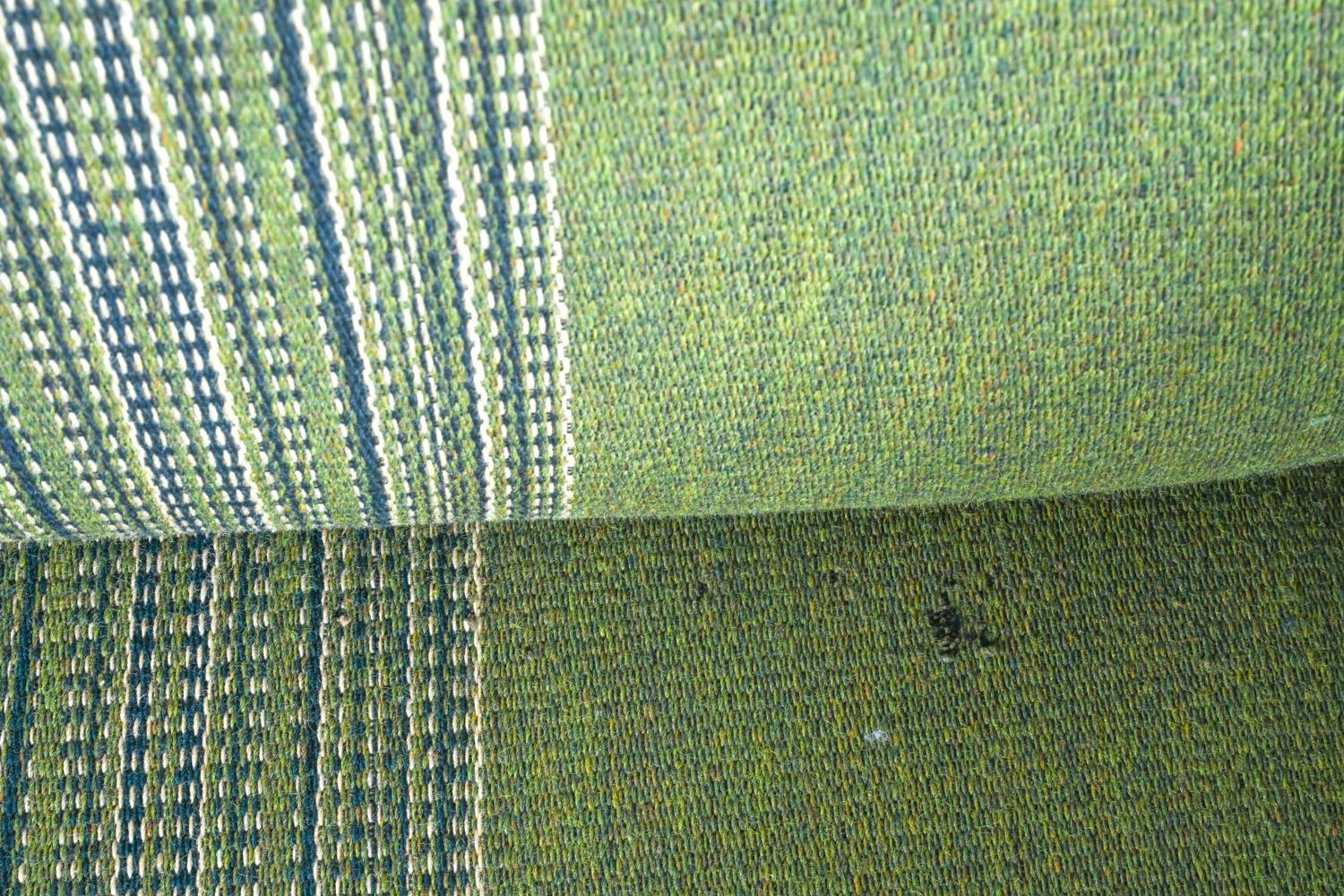 Raro divano in Oak di Henry Kjaernulf, Danimarca, circa anni '70 in vendita 3