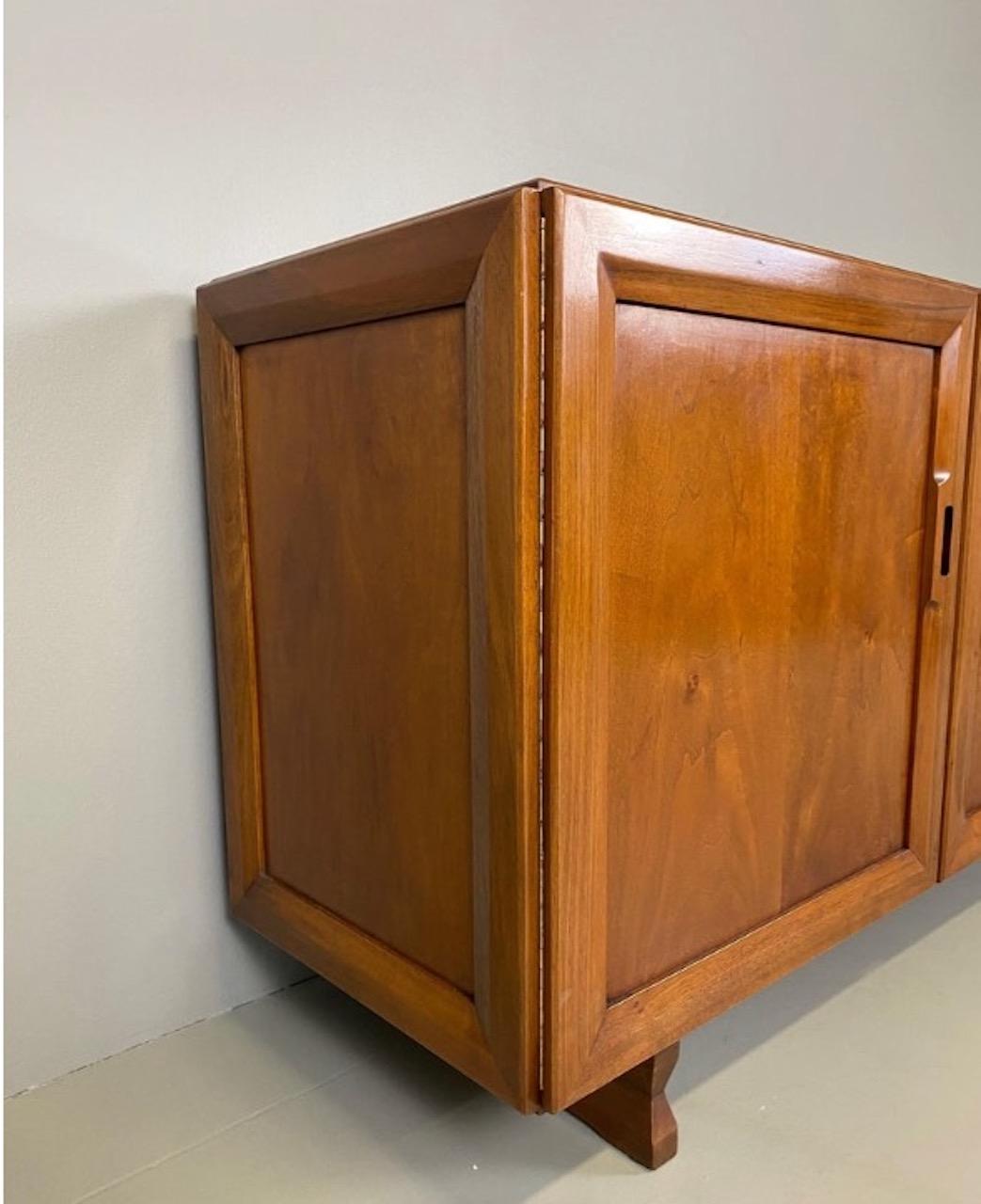 Rare of Sideboard 