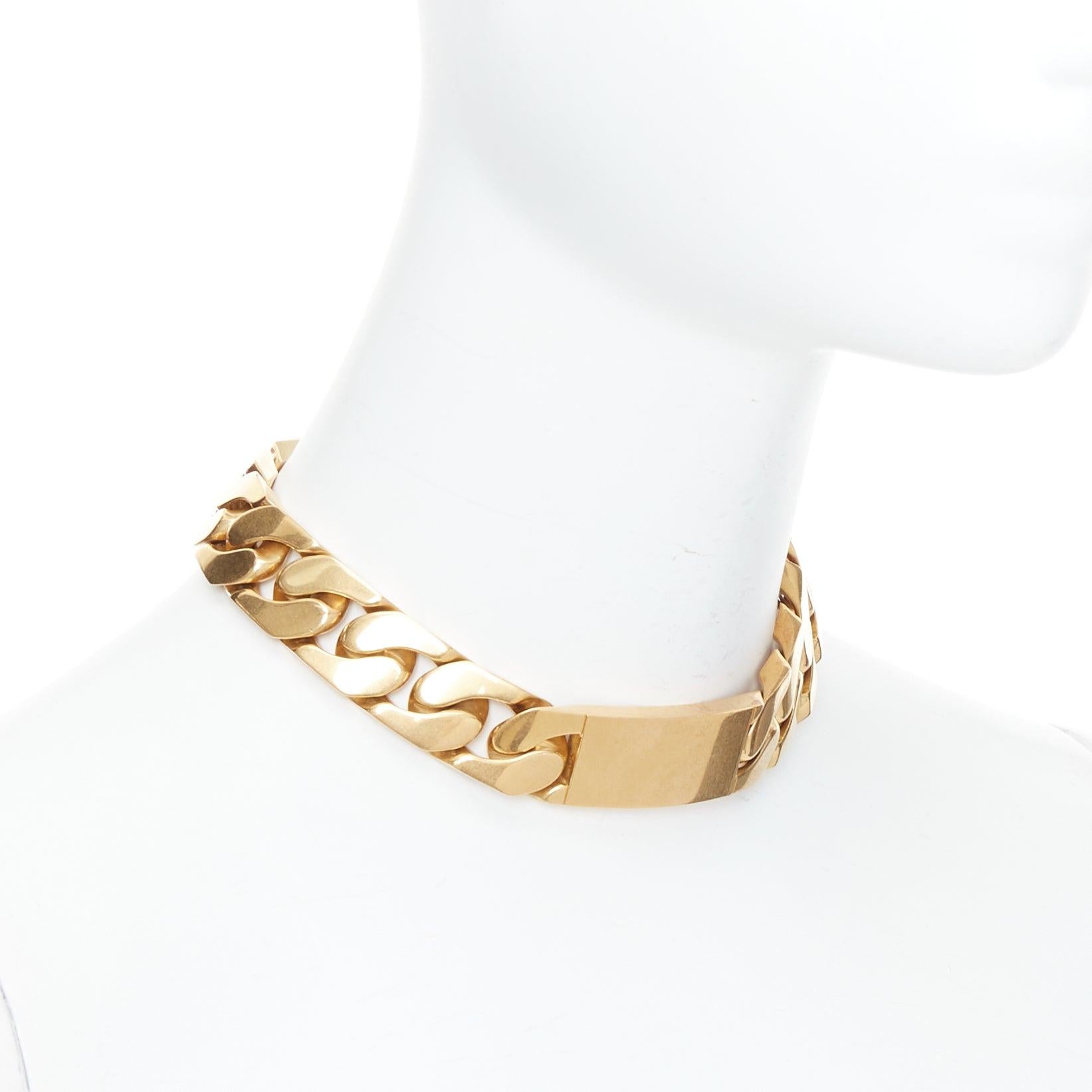 rare OLD CELINE Phoebe Philo gold tone ID plate chunky choker necklace In Good Condition For Sale In Hong Kong, NT