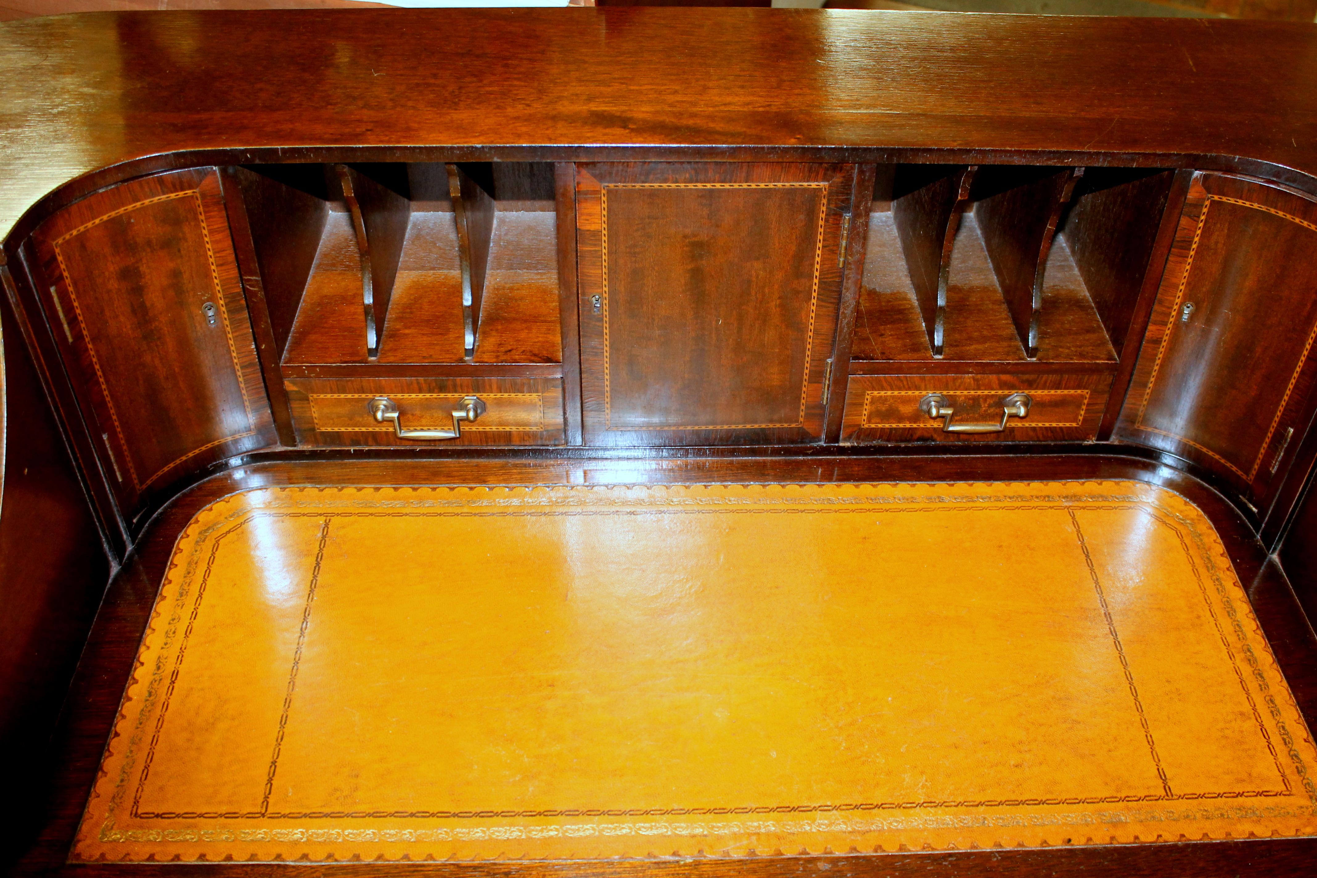 Inlay Rare Old English Inlaid Mahogany Leather Top Carlton House Style Desk