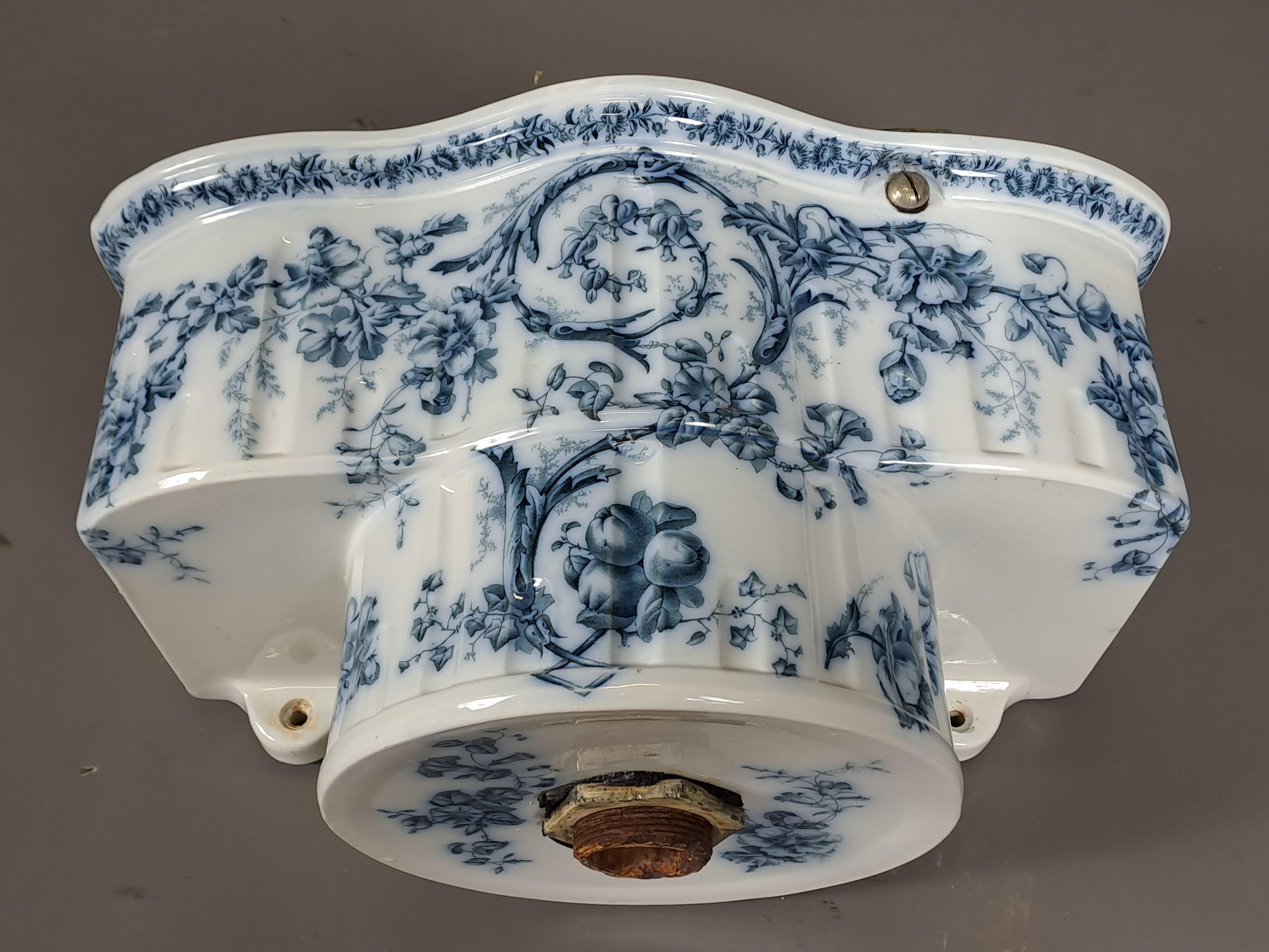19th Century Rare Old Toilet Tank And Its Soap Dish In Fine English Porcelain