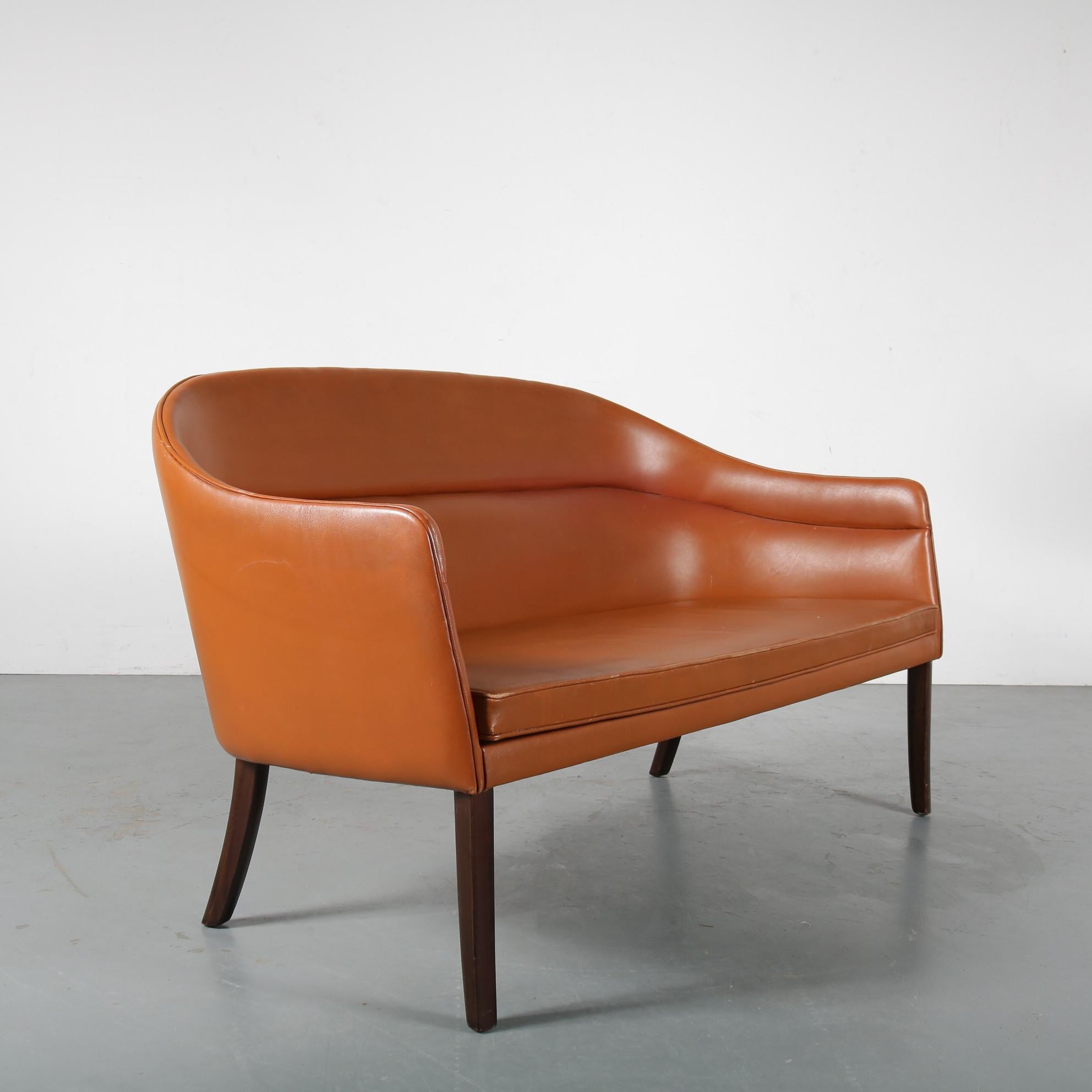 Rare Ole Wanscher Sofa for J. Jeppesen, Denmark, 1950 For Sale 3