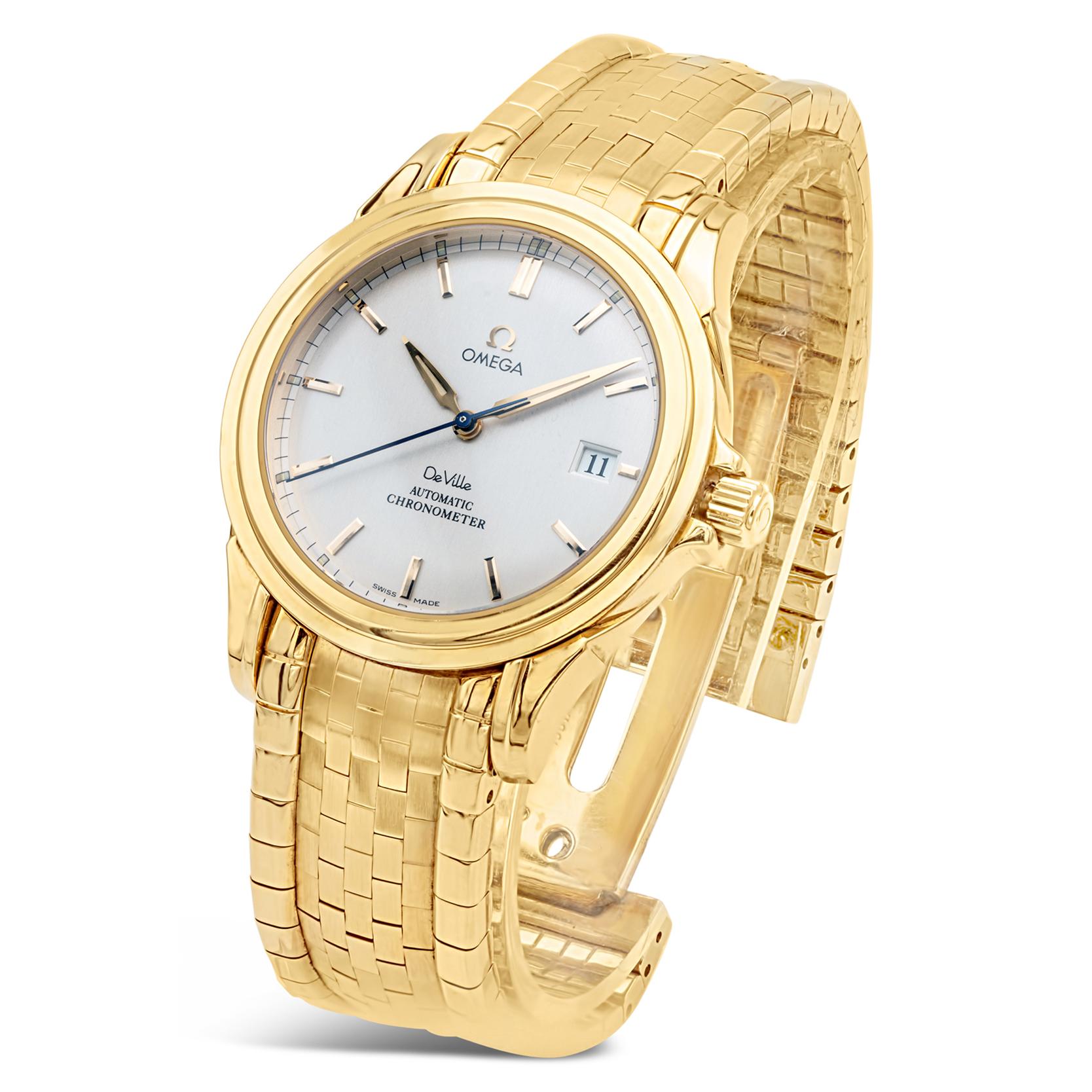 Type: Rare Omega De Ville 18K Yellow Gold Co-Axial Automatic Chronometer, Full Set, Ref. 413.30.00, Circa 2001
Signed: Omega on dial, case, crown, movement, and deployment clasp
Model: De Ville 
Dial: brushed silver, with sunken outer minute track,