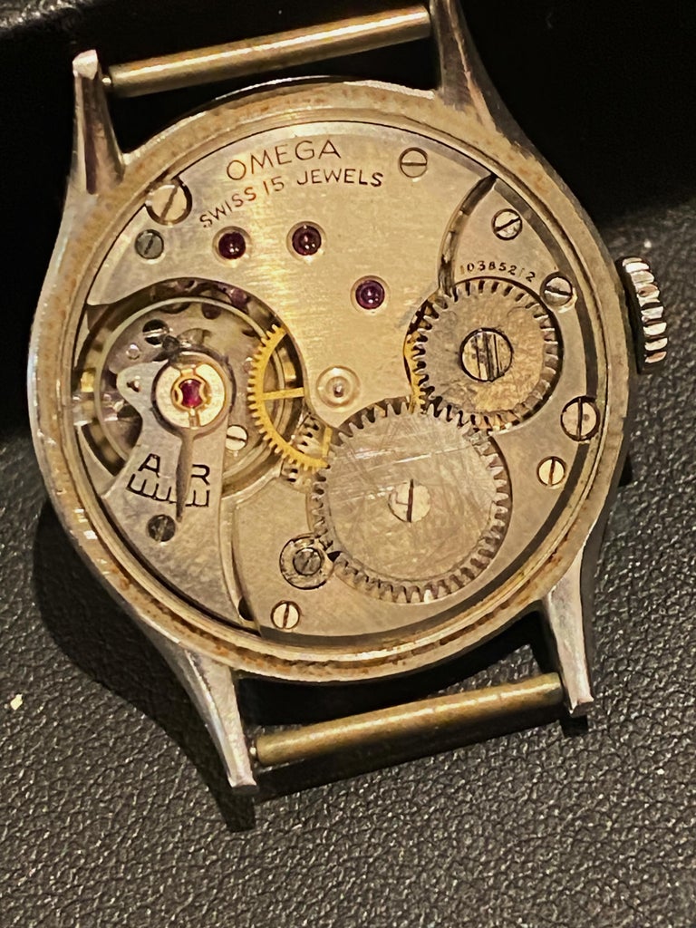 Rare Omega ref 2394 Vintage c1944 15-jewel Manual Mid-Size 31mm