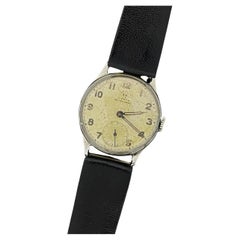 Rare Omega ref 2394 Vintage c1944 15-jewell Manual Mid-Size 31mm Mens' Watch