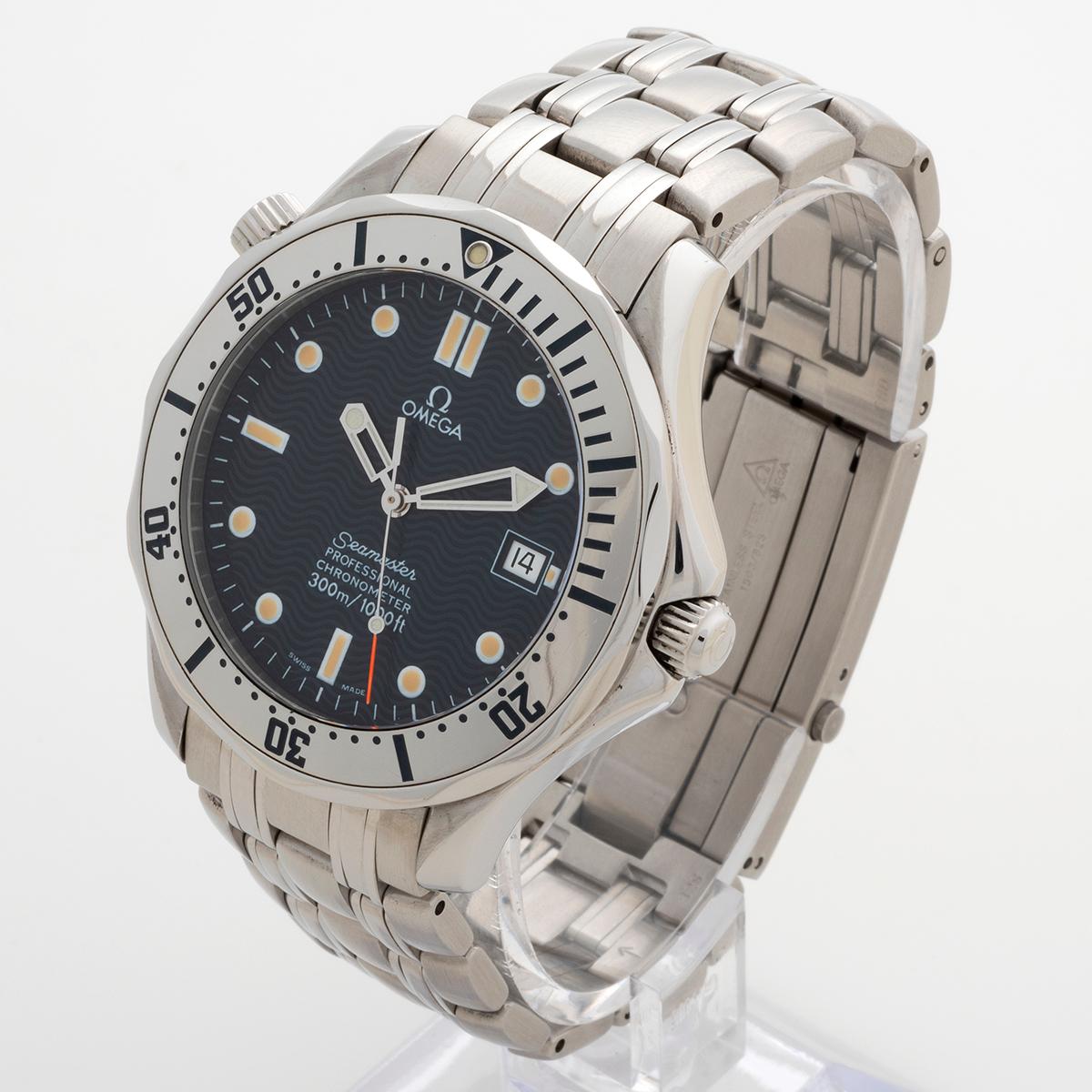 Women's or Men's Rare Omega Seamaster 300m Diver 2532.80.00, Blue Wave Dial, Box and Papers