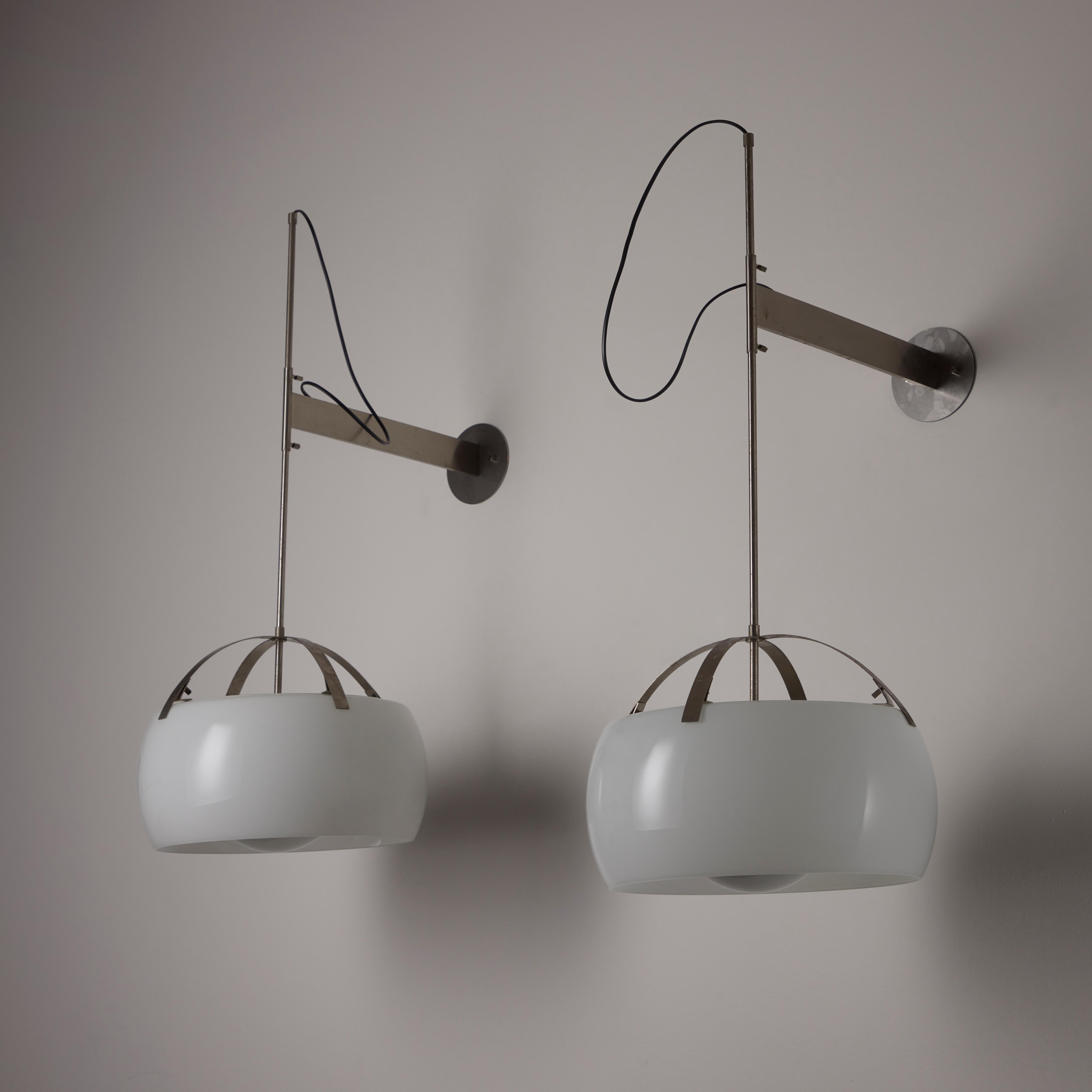 Mid-Century moderno Rare lampade da parete 'Omega' di Vico Magistretti per Artemide