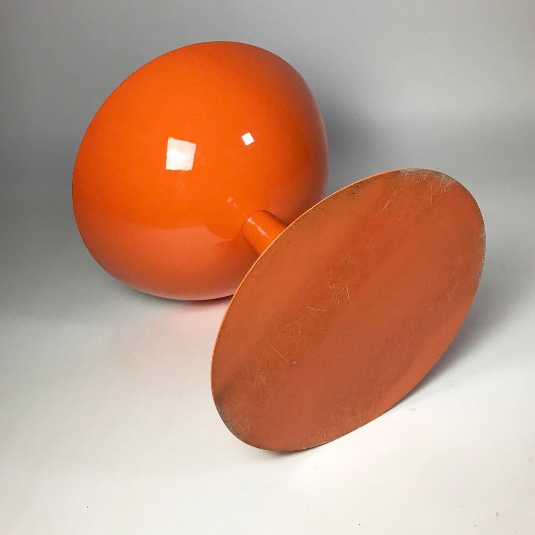 Renowned Danish designer Nanna Ditzel made this very special stool in 1969 for OD Møbler / Oddense, Domus Danica, Denmark.

Tulip shaped high glossy orange lacquer made of fibre glass. In absolutely mint condition. 

The series where the stool